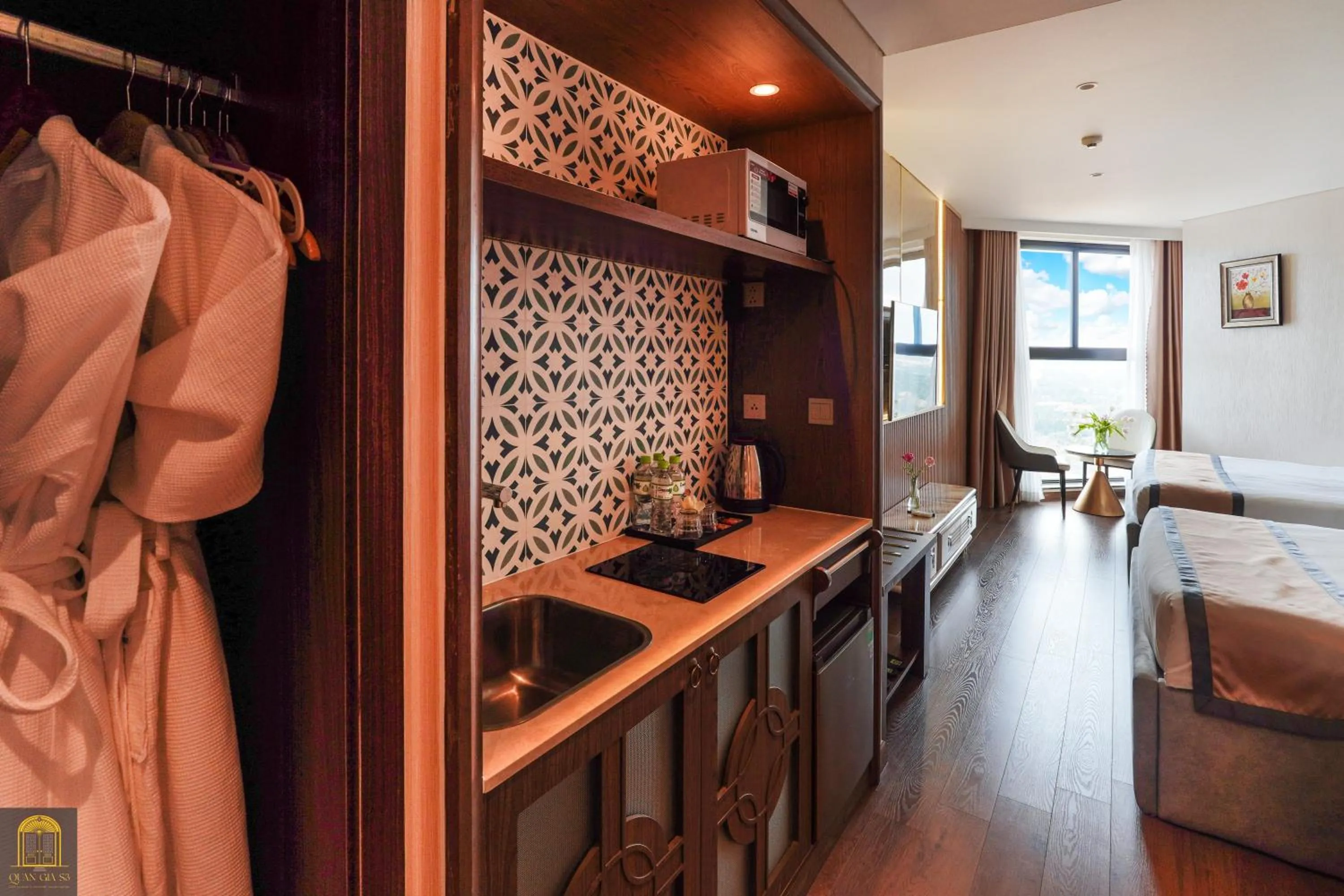 Kitchen or kitchenette in Mandala Pearl Azure Retreat