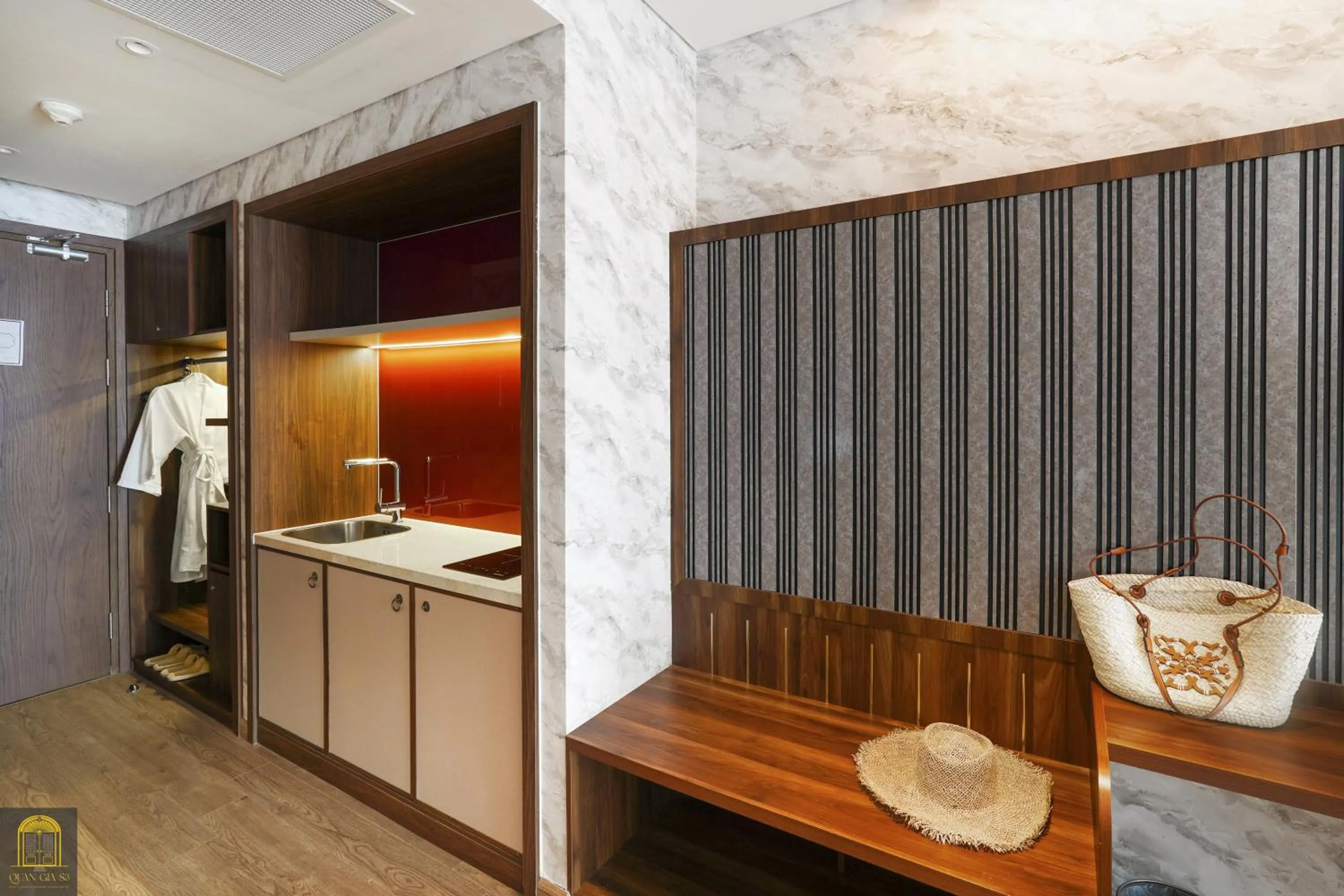 Kitchen or kitchenette in Mandala Pearl Azure Retreat