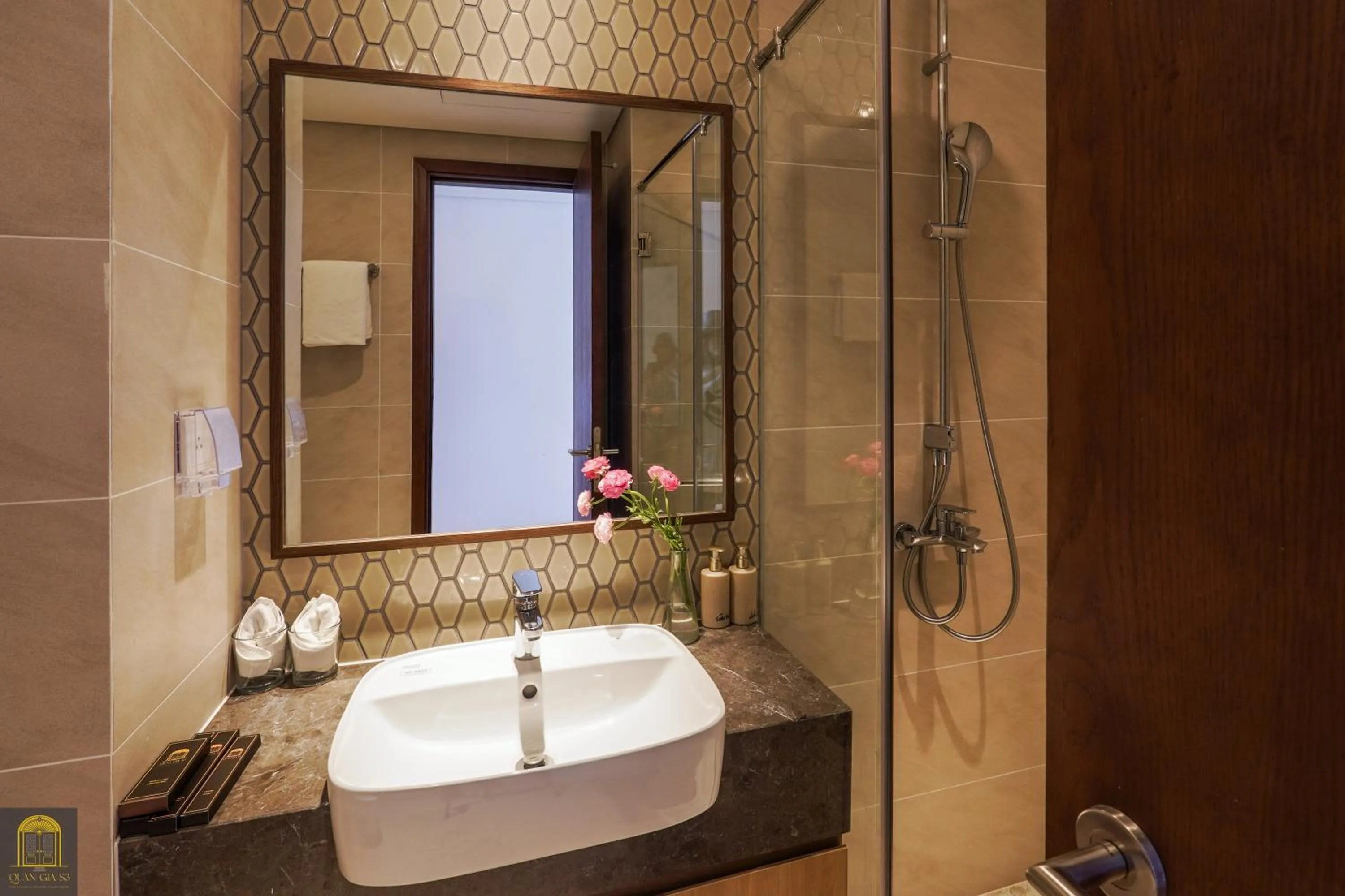 Bathroom in Mandala Pearl Azure Retreat