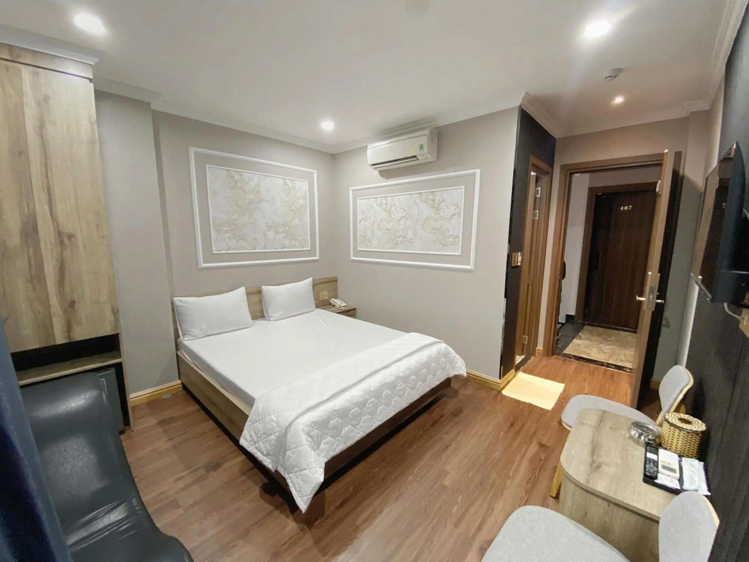 Bed in Thanh Binh Premium Hotel