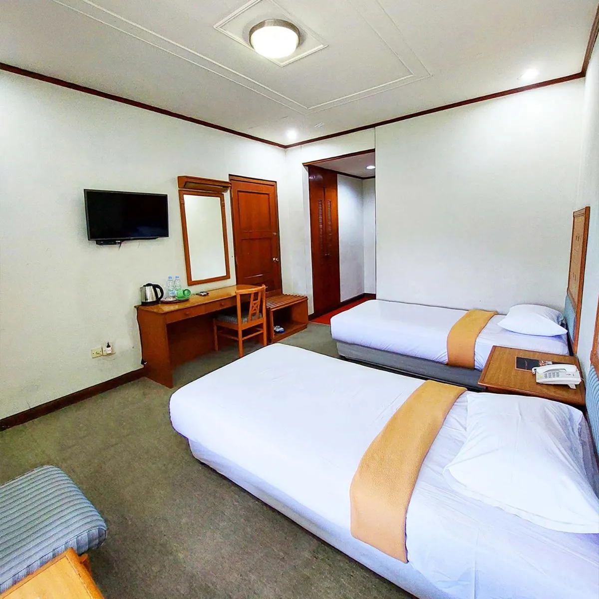 Bed in Sangga Buana Resort & Convention Hotel