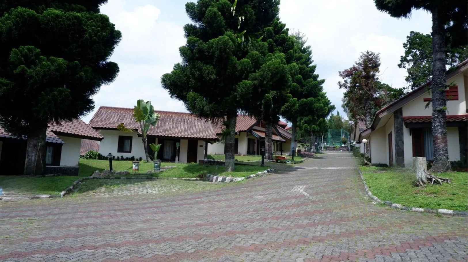 Sangga Buana Resort & Convention Hotel