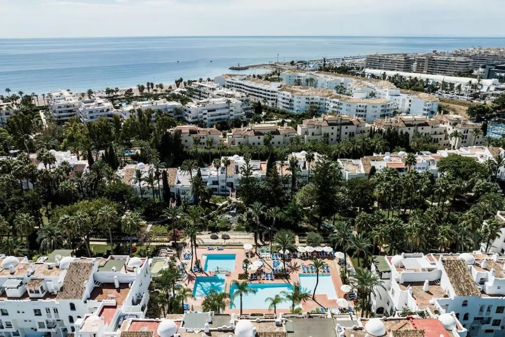 Luxury apartment in Puerto Banus La Alcazaba