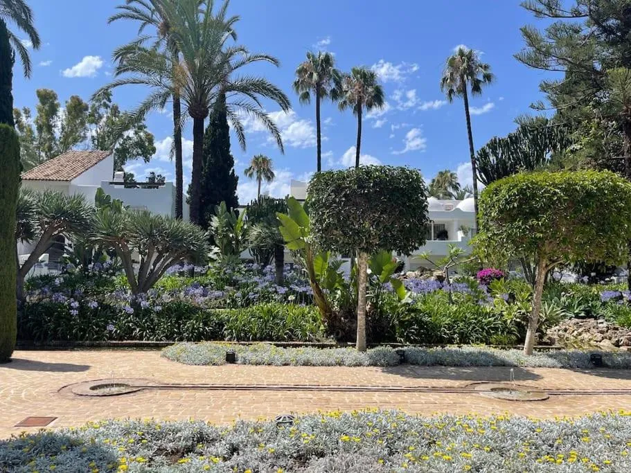 Luxury apartment in Puerto Banus La Alcazaba