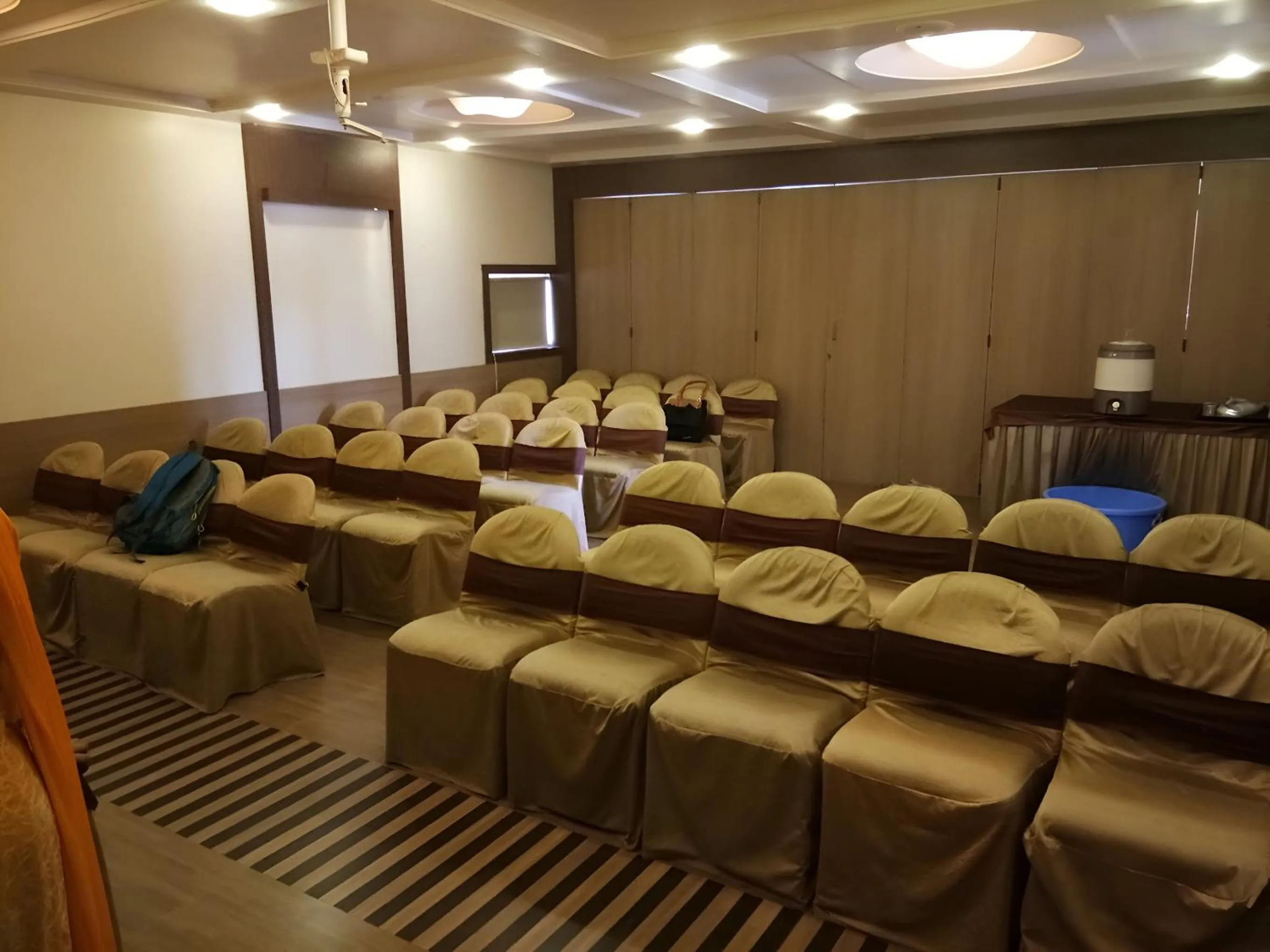 Seating area in New Hotel Europa Inn