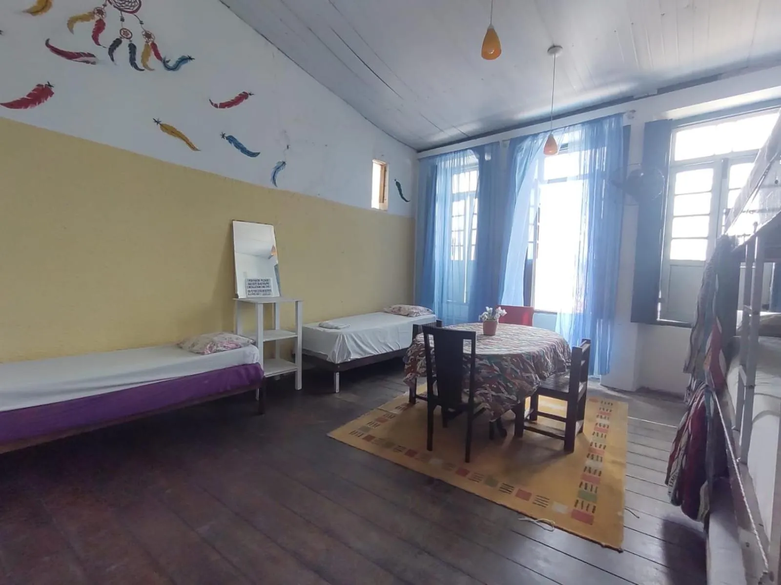 Property building, Bed in Hostel Torre Bahia
