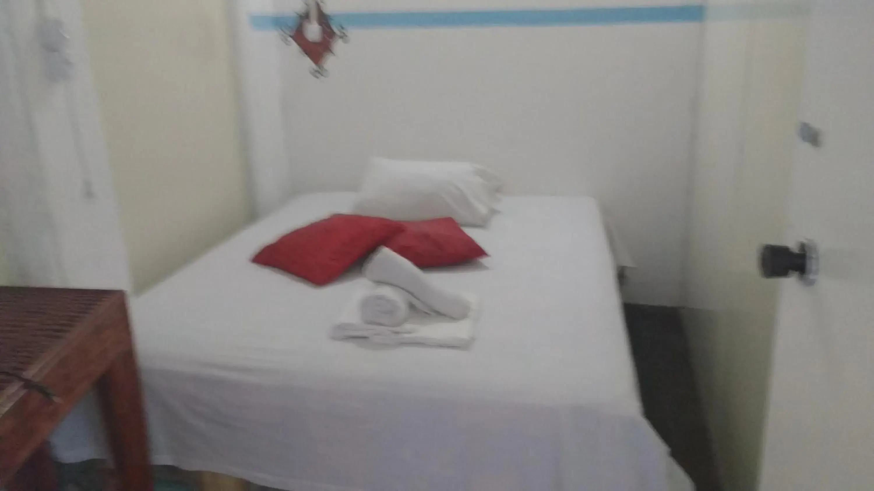 Standard Double Room with Shared Bathroom in Hostel Torre Bahia Standard Double Room with Shared Bathroom in Hostel Torre Bahia