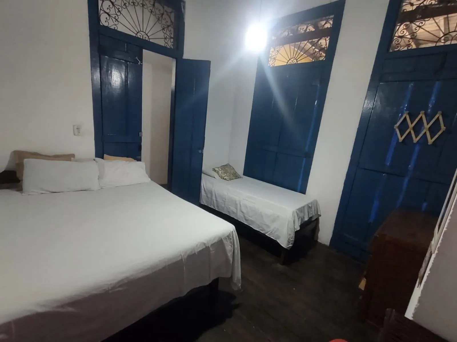 Property building, Bed in Hostel Torre Bahia