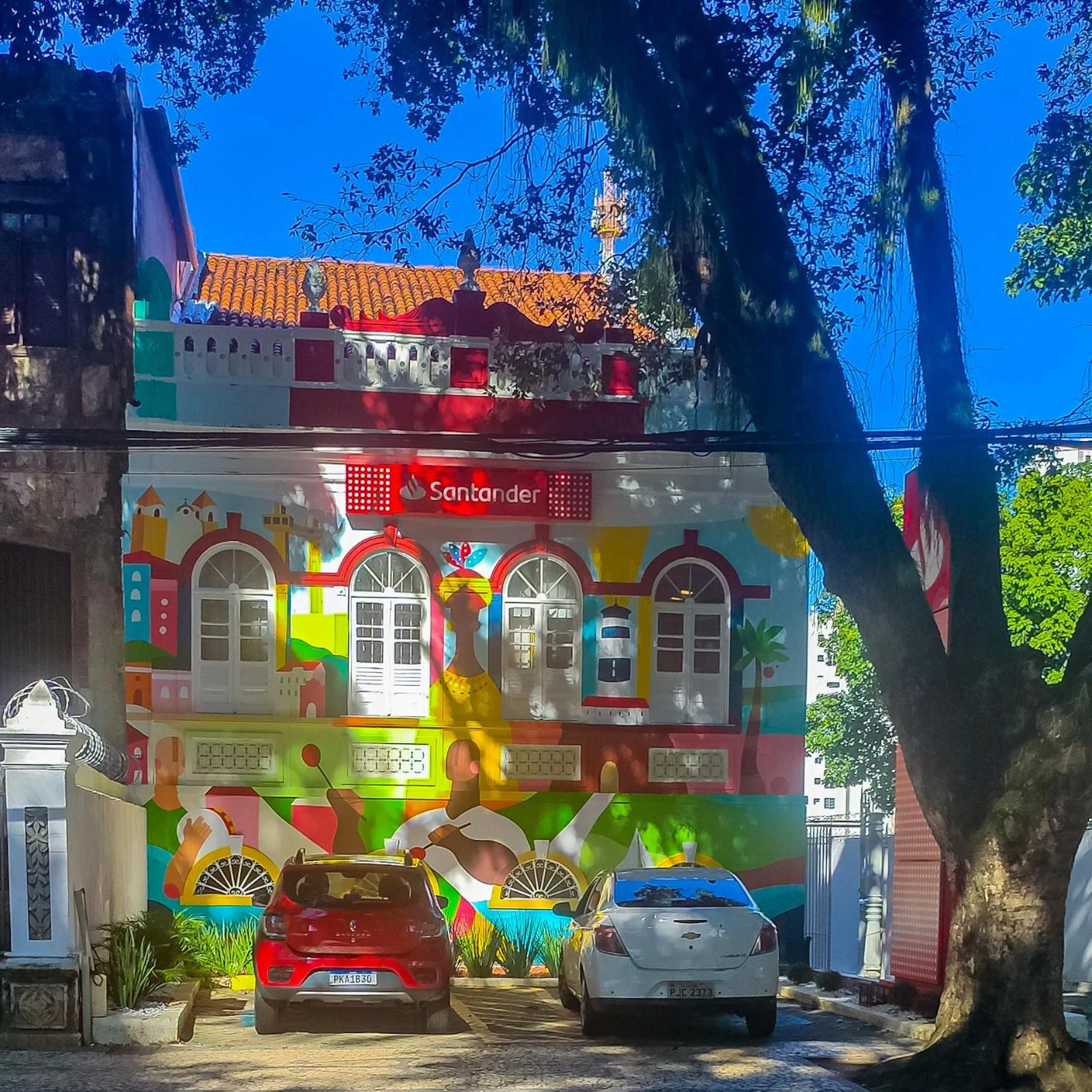 Restaurant/places to eat in Hostel Torre Bahia