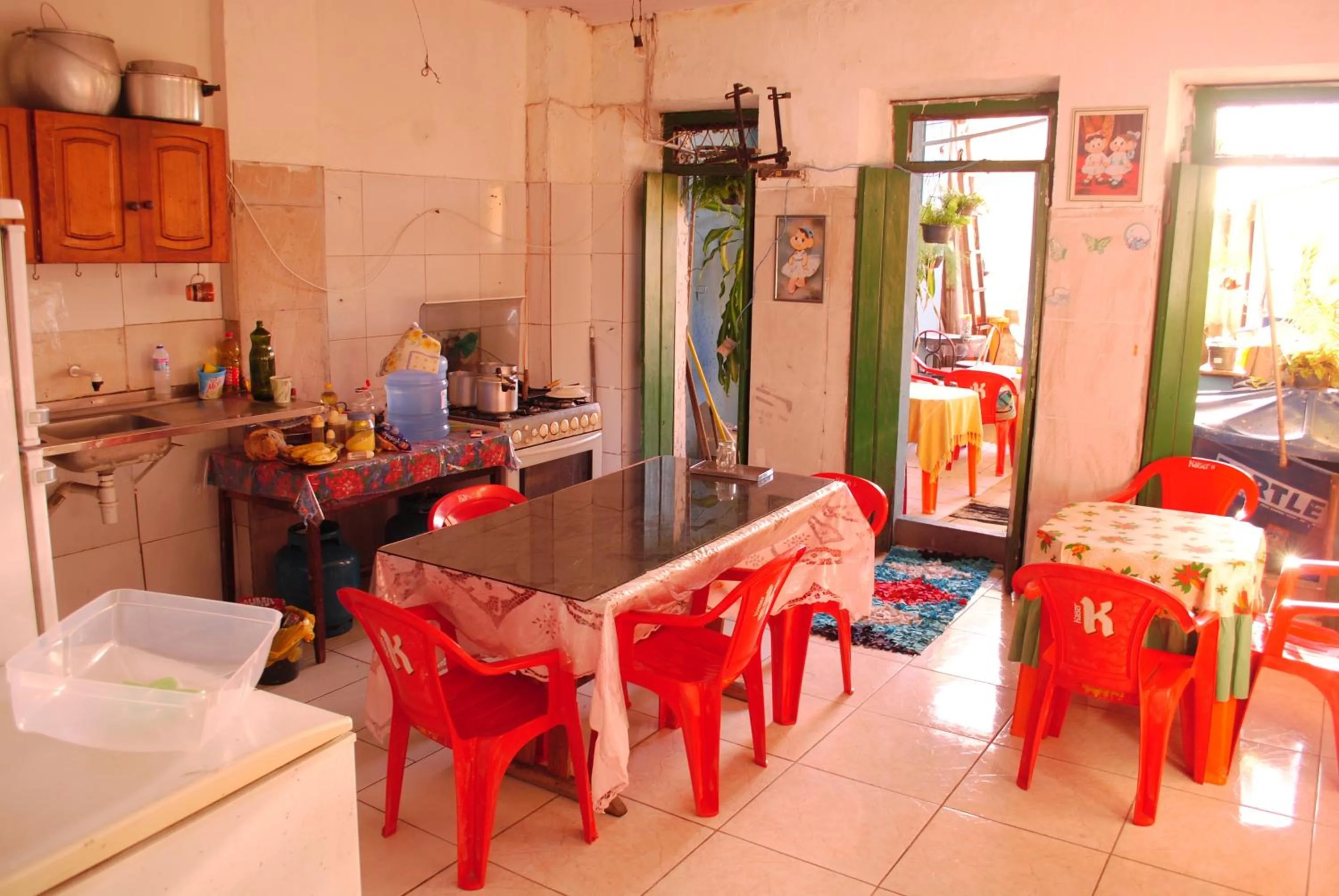 Communal kitchen in Hostel Torre Bahia