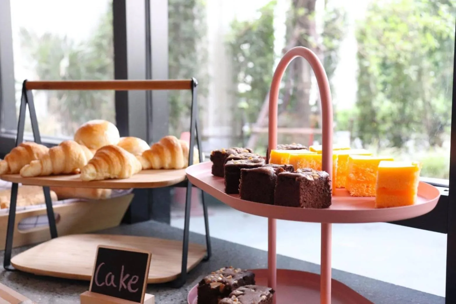 Restaurant/places to eat in The Quarter Ratchathewi by UHG