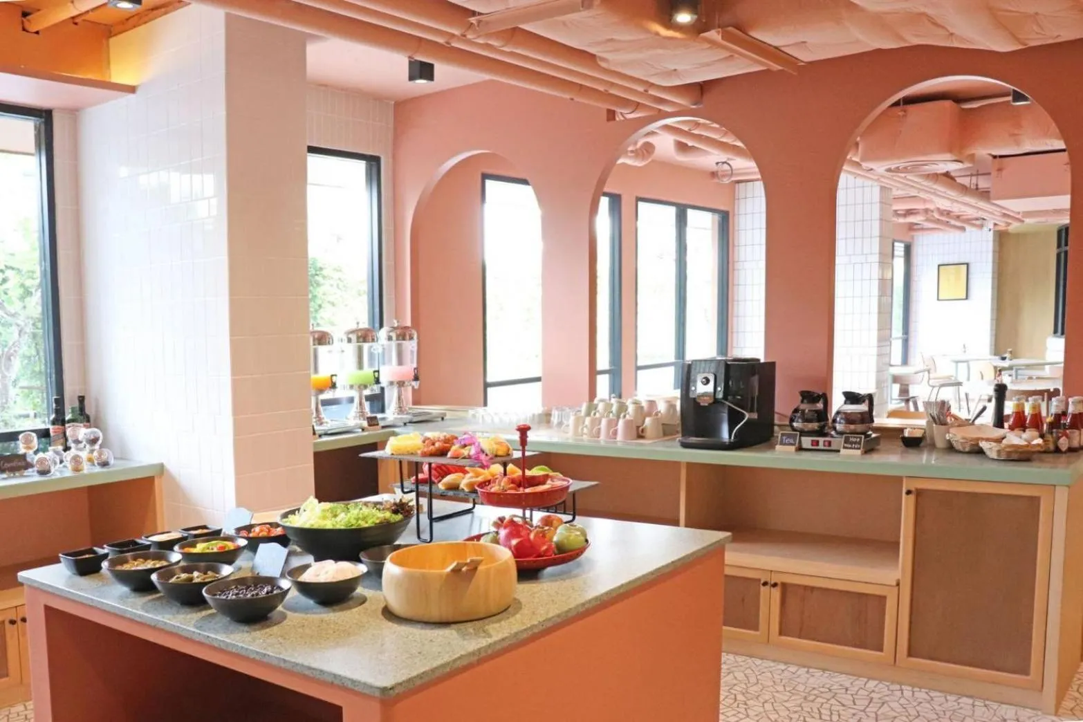 Restaurant/places to eat in The Quarter Ratchathewi by UHG