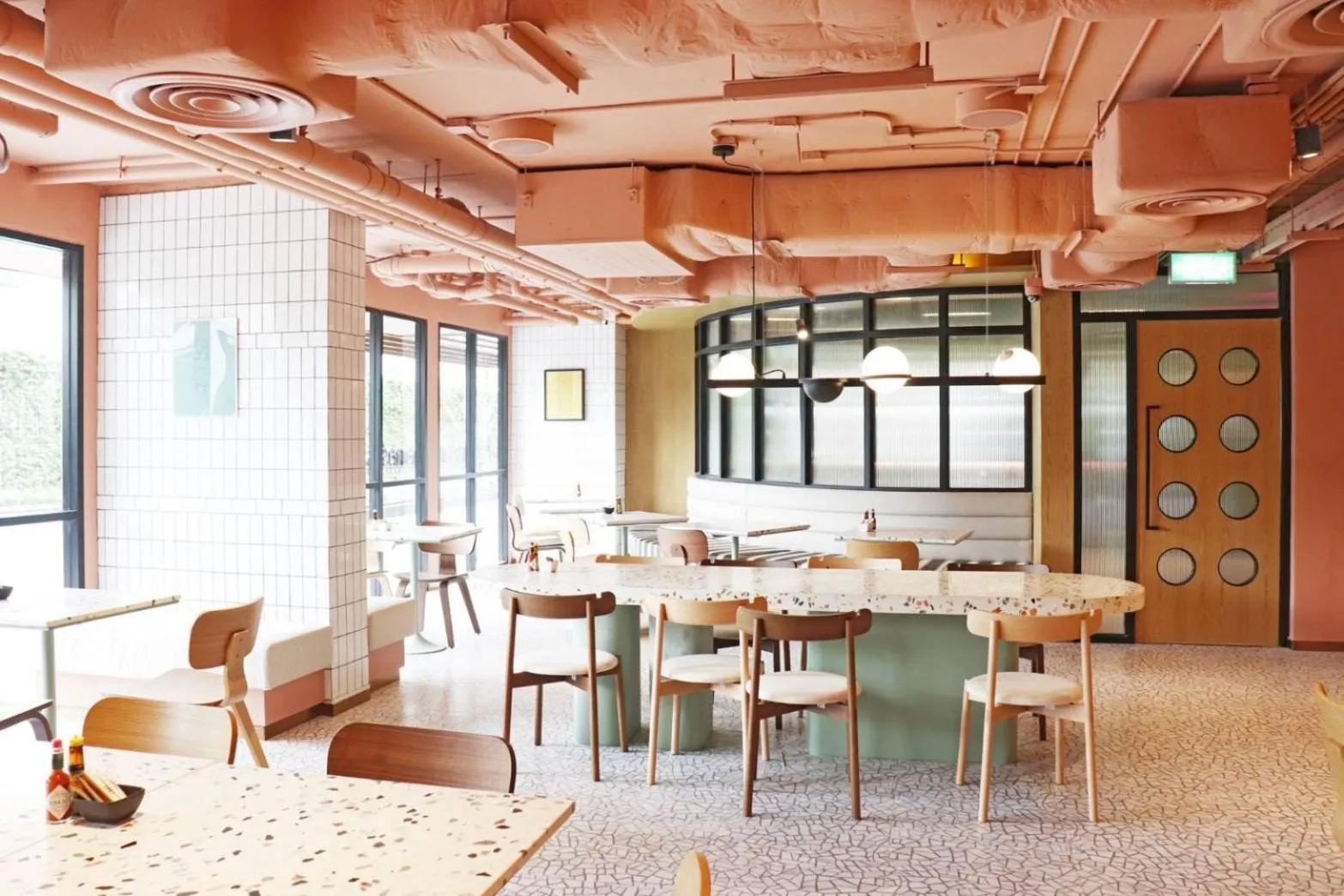 Restaurant/places to eat in The Quarter Ratchathewi by UHG