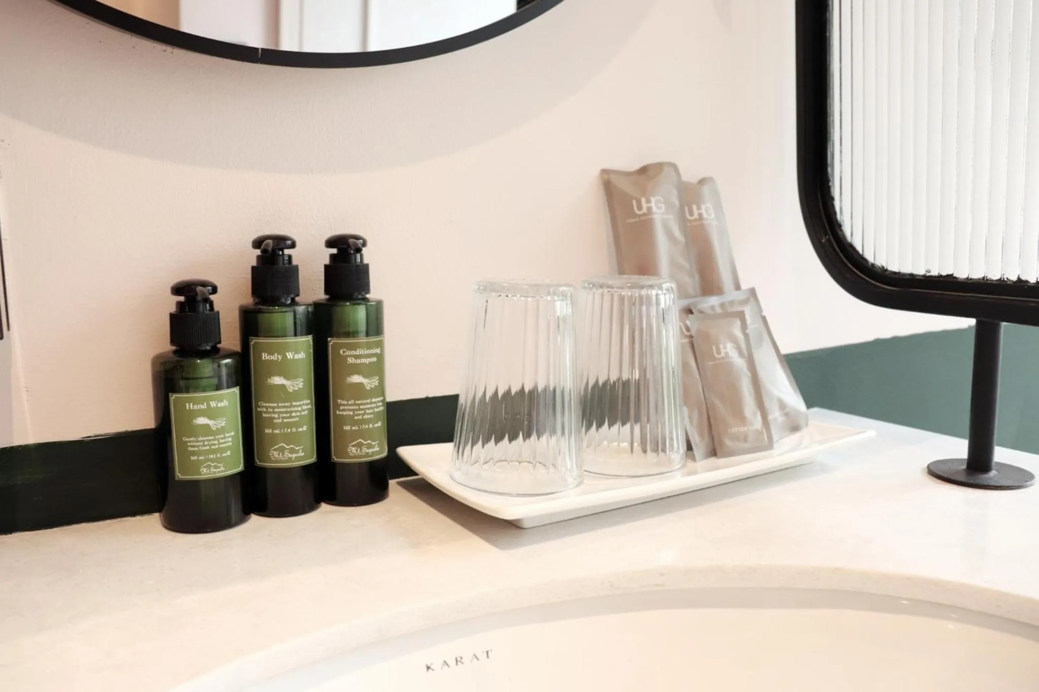 Bathroom in The Quarter Ratchathewi by UHG