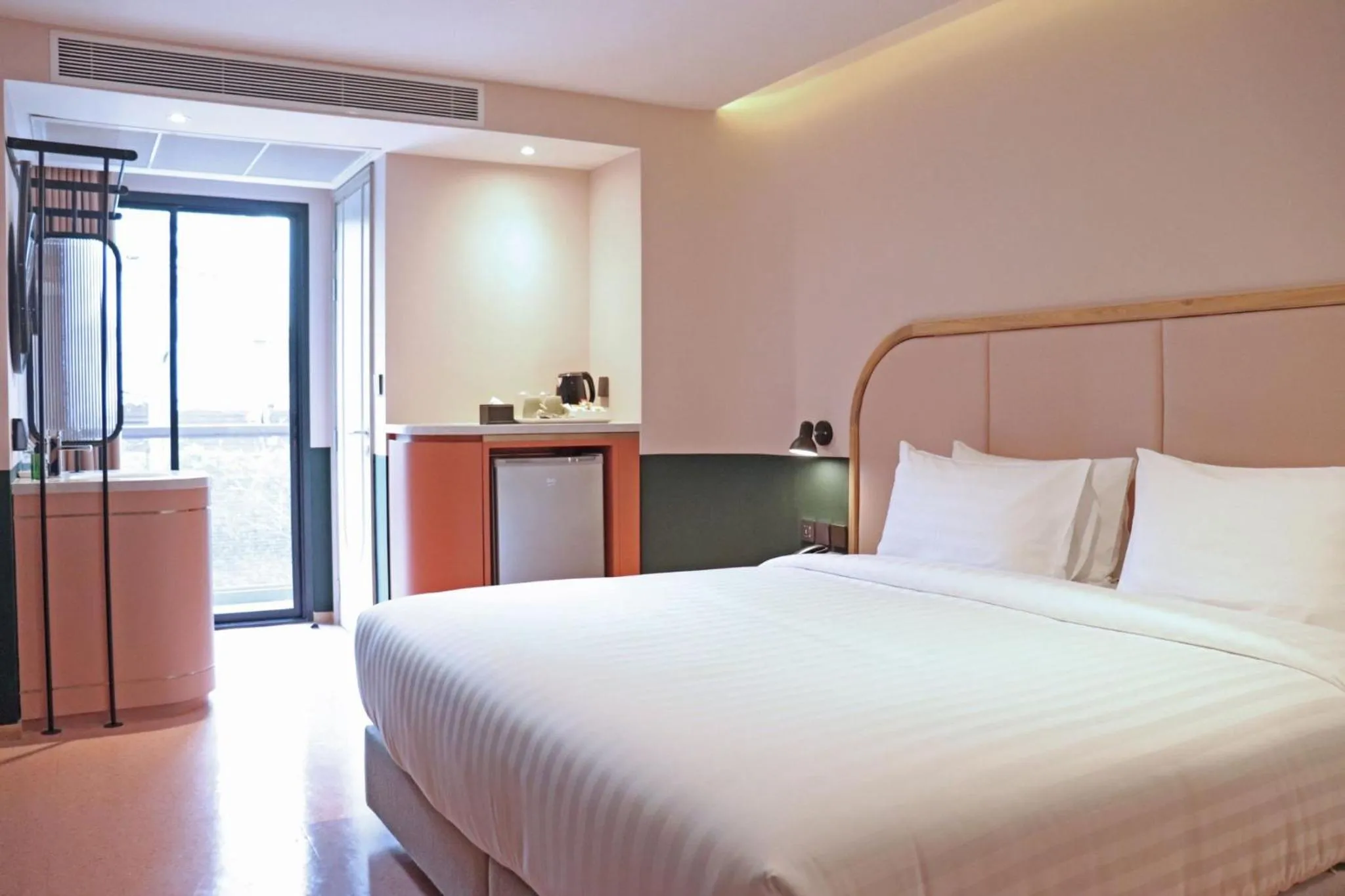 Bed in The Quarter Ratchathewi by UHG