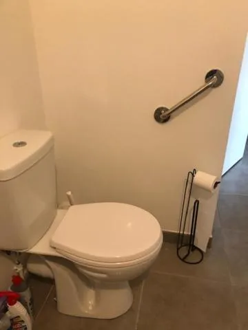 Toilet in L' Hippocampe du bassin - 3 étoiles