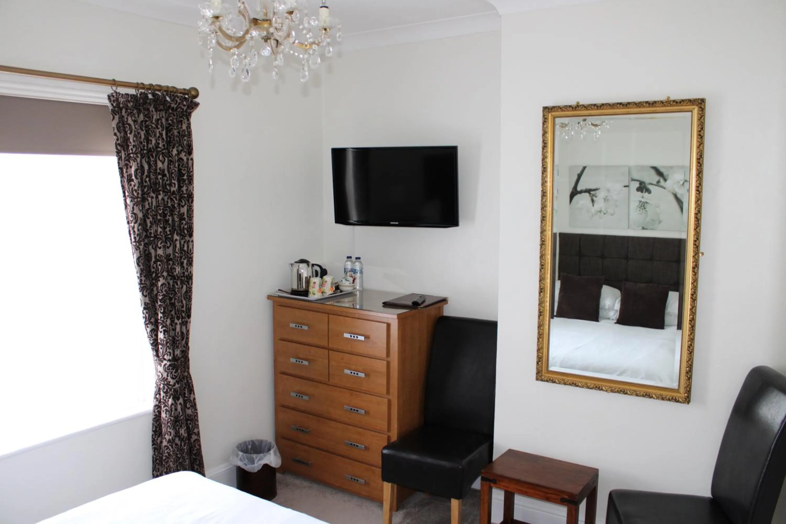 Bed in Southernhay Guest House