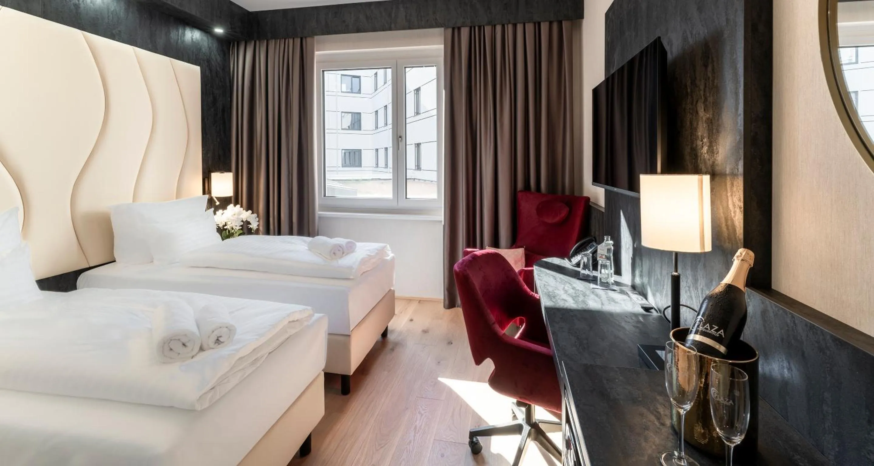 Photo of the whole room, Bed in PLAZA INN Wiener Neustadt, BW Signature Collection