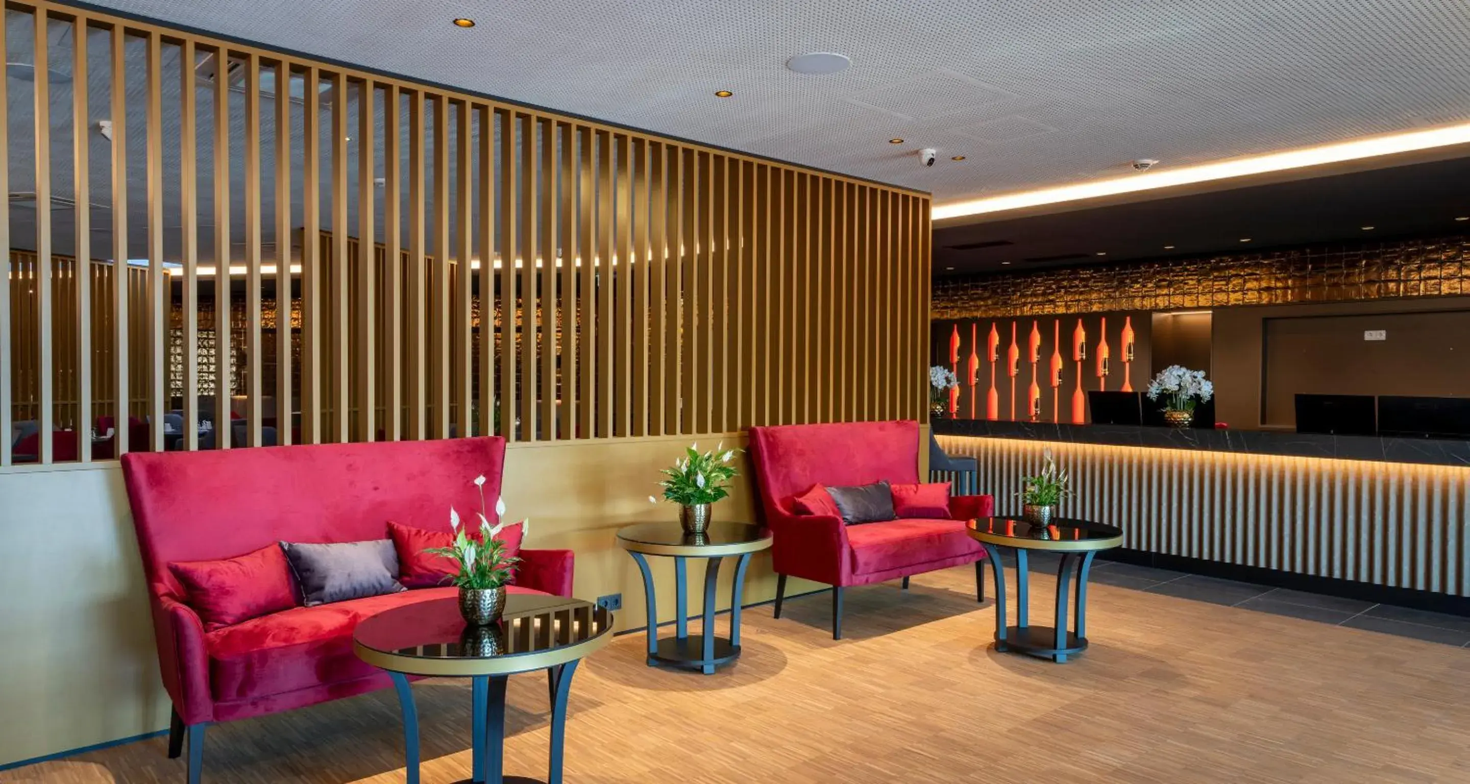 Lobby or reception in PLAZA INN Wiener Neustadt, BW Signature Collection Lobby or reception in PLAZA INN Wiener Neustadt, BW Signature Collection