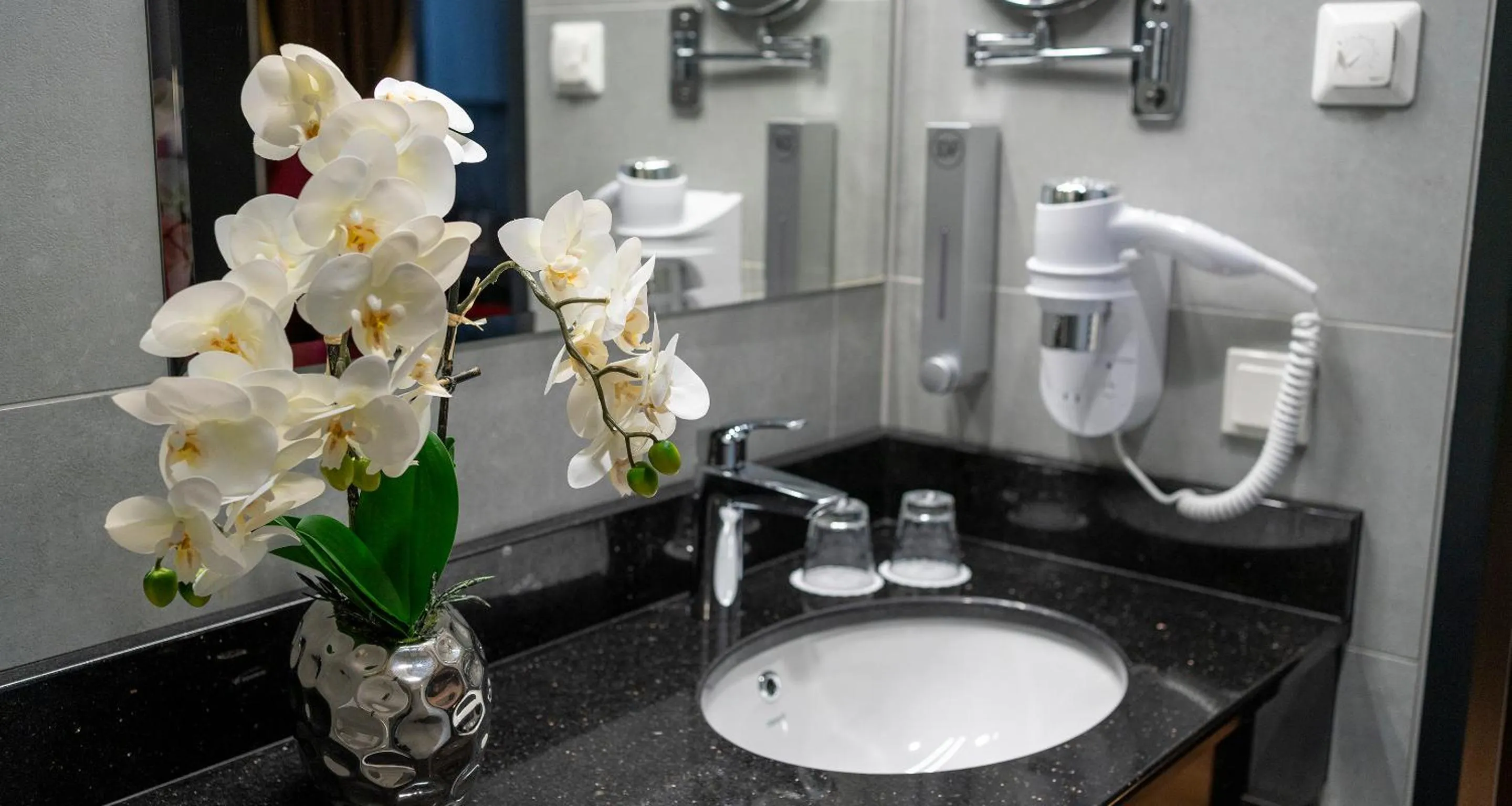 Bathroom in PLAZA INN Wiener Neustadt, BW Signature Collection