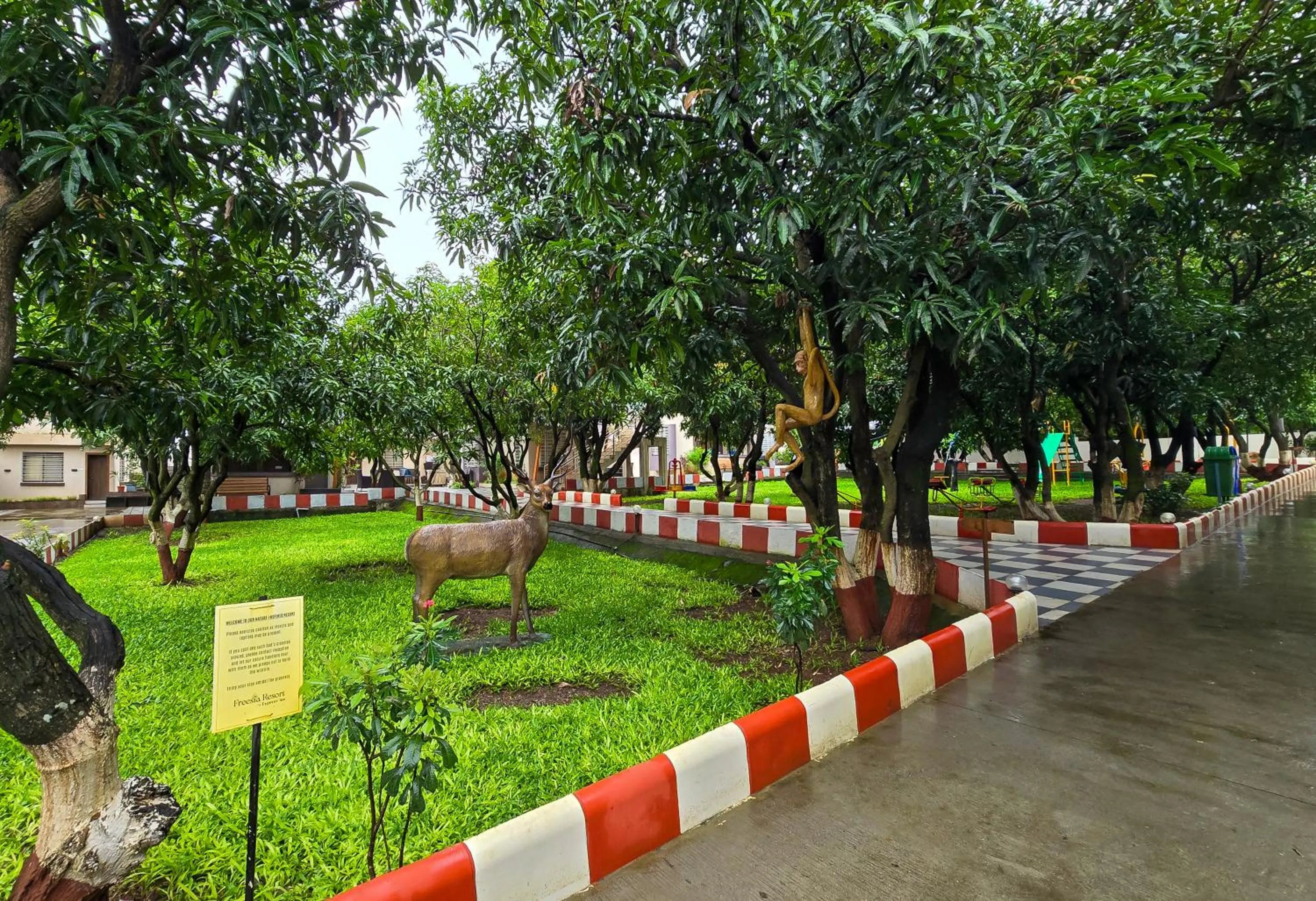 Freesia Resort by Express Inn