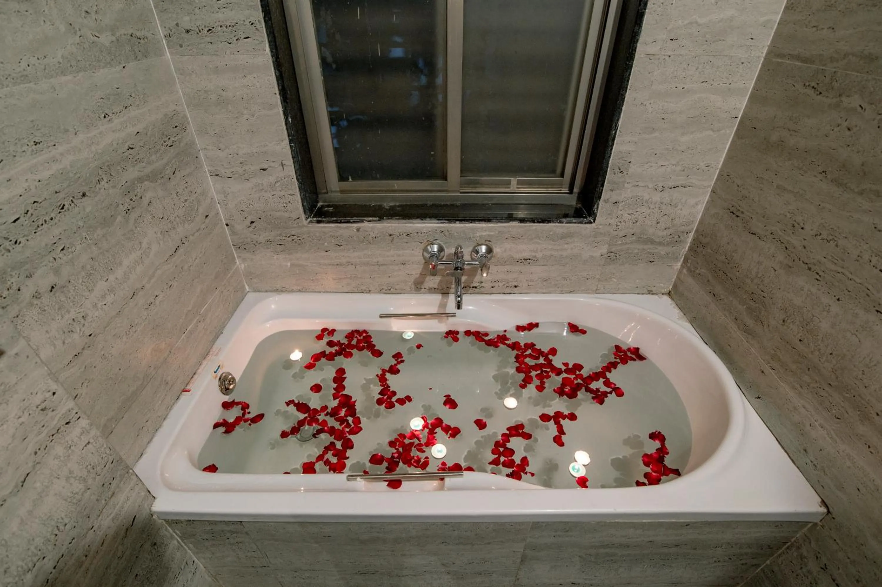 Bath in Freesia Resort by Express Inn