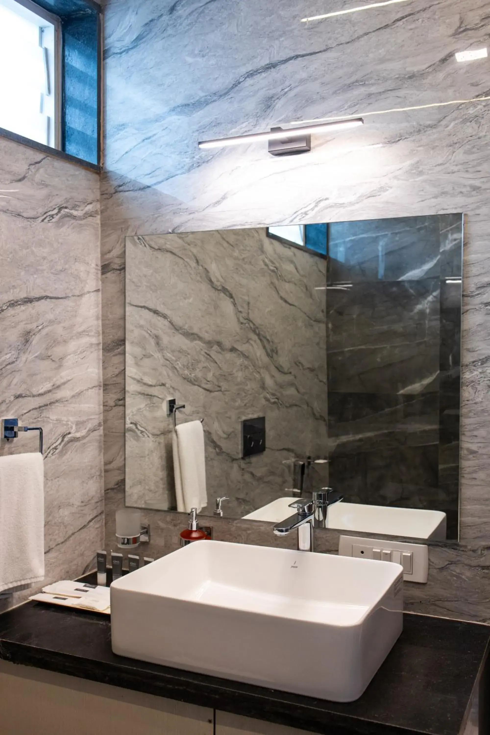 Bathroom in Freesia Resort by Express Inn Bathroom in Freesia Resort by Express Inn