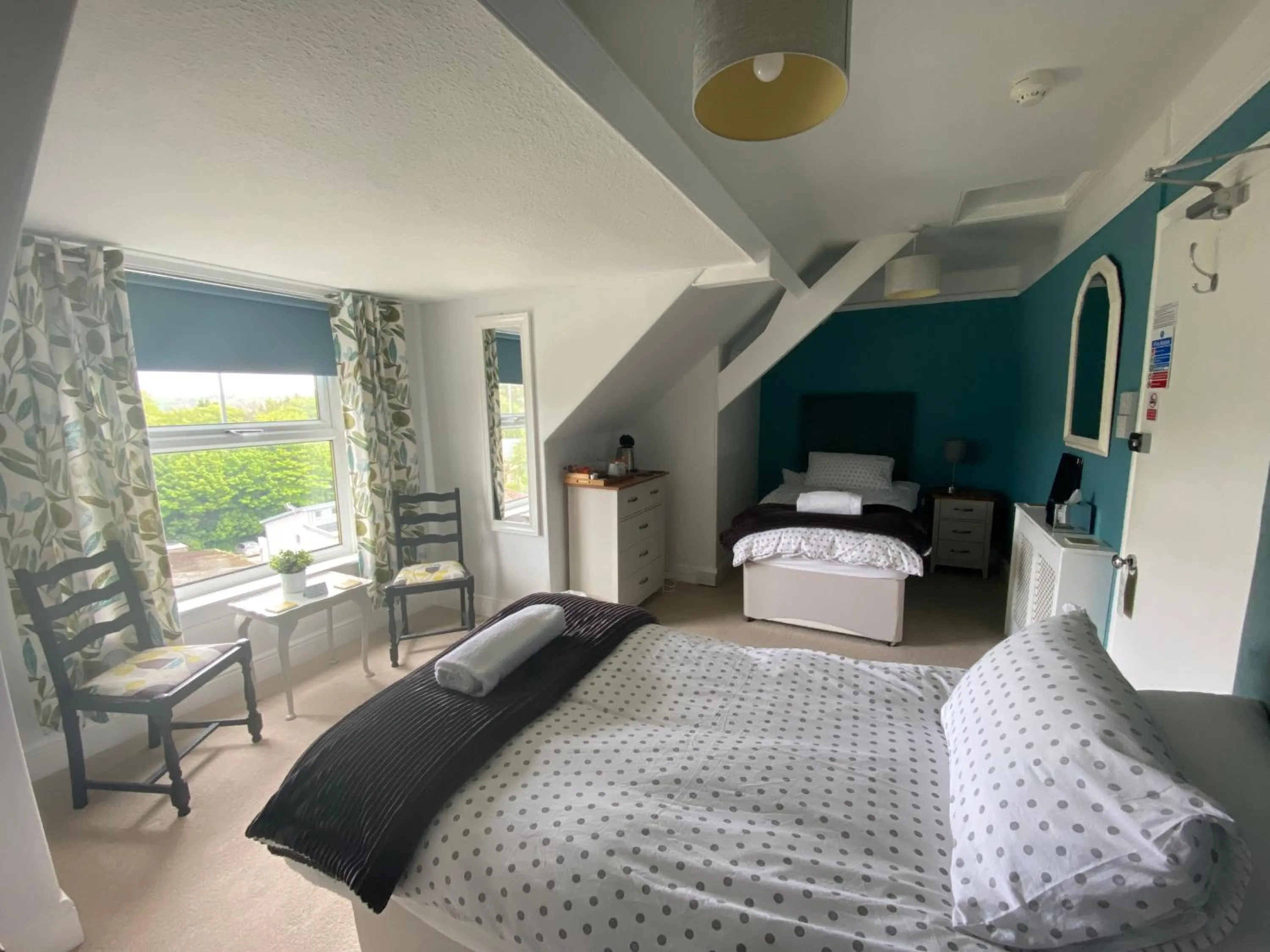 Camelot Guest House