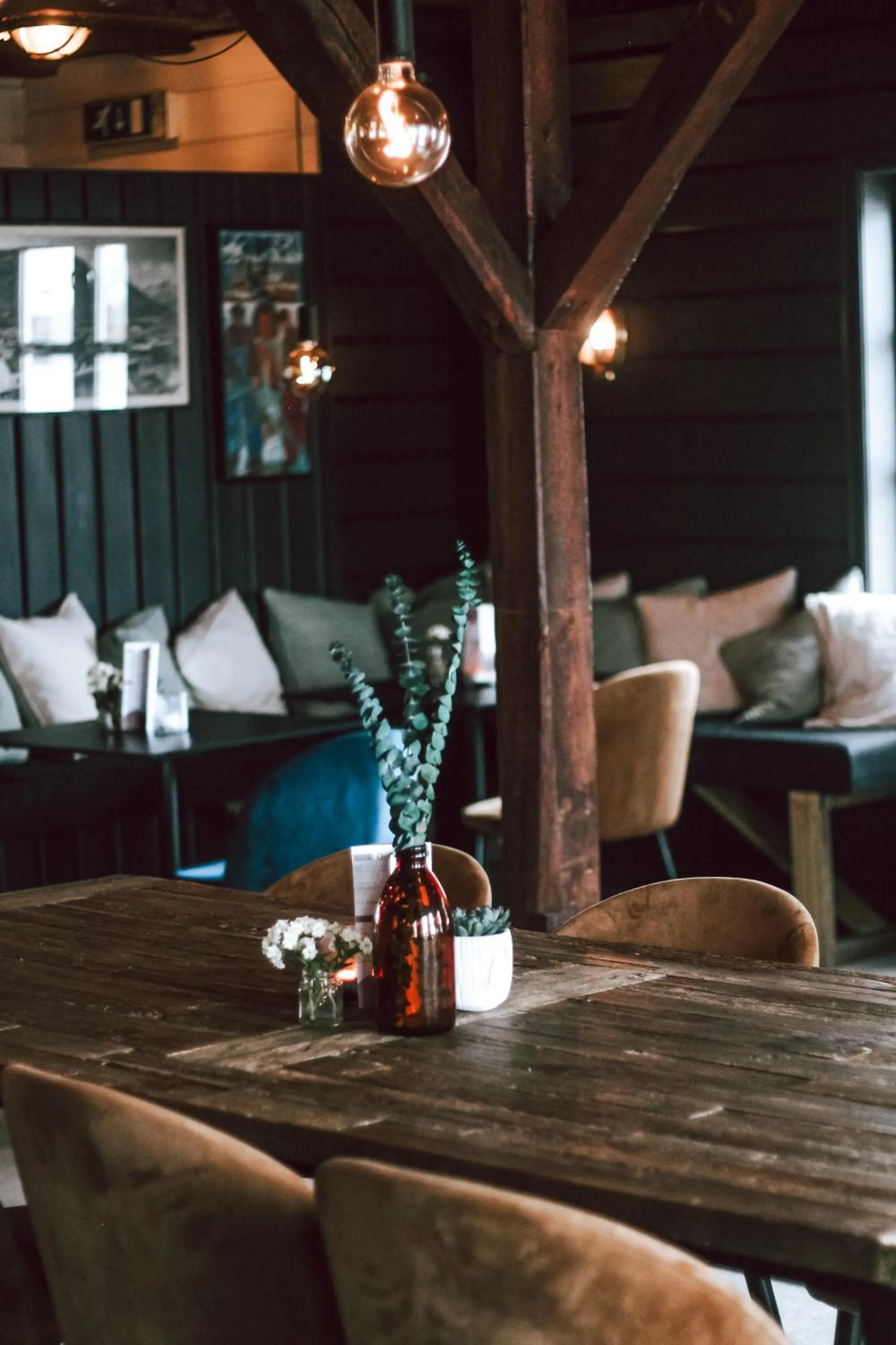 Restaurant/places to eat in Lødingen Brygge