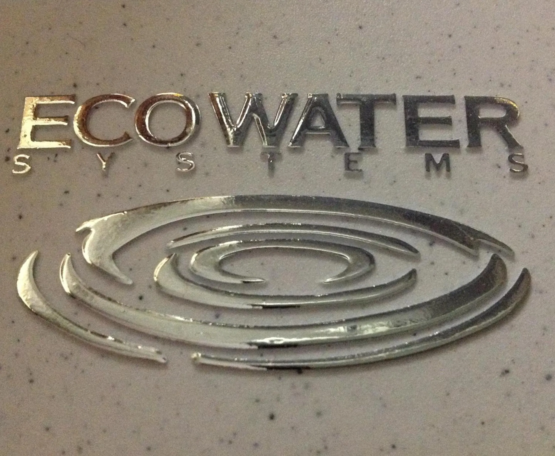 Shower in Nine-T-Teen Bed and Boutique