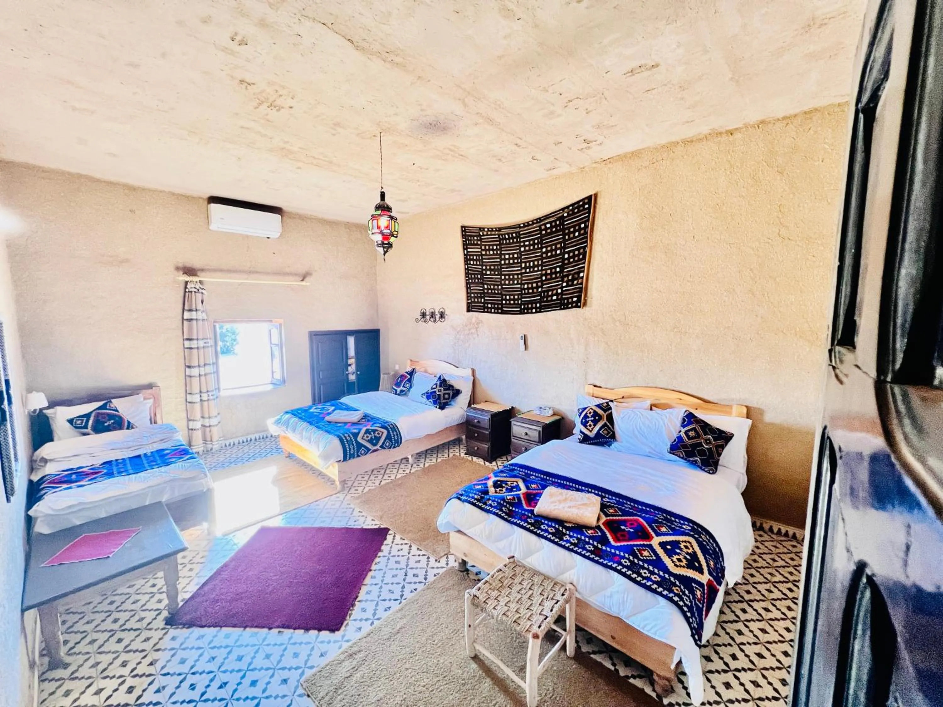 Bed in Hotel Camping Les Roses Des Dunes & Piscine