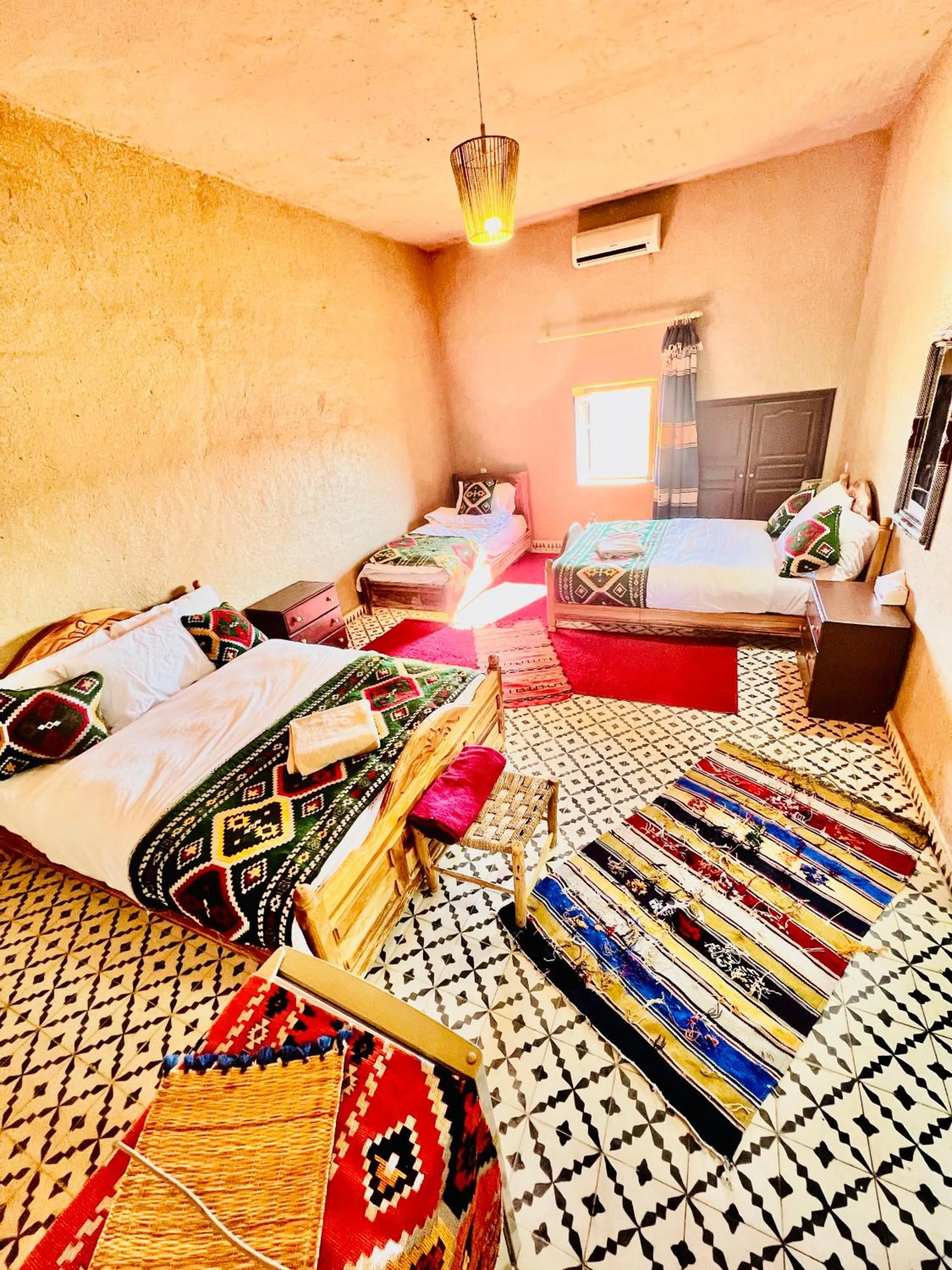 Bed in Hotel Camping Les Roses Des Dunes & Piscine