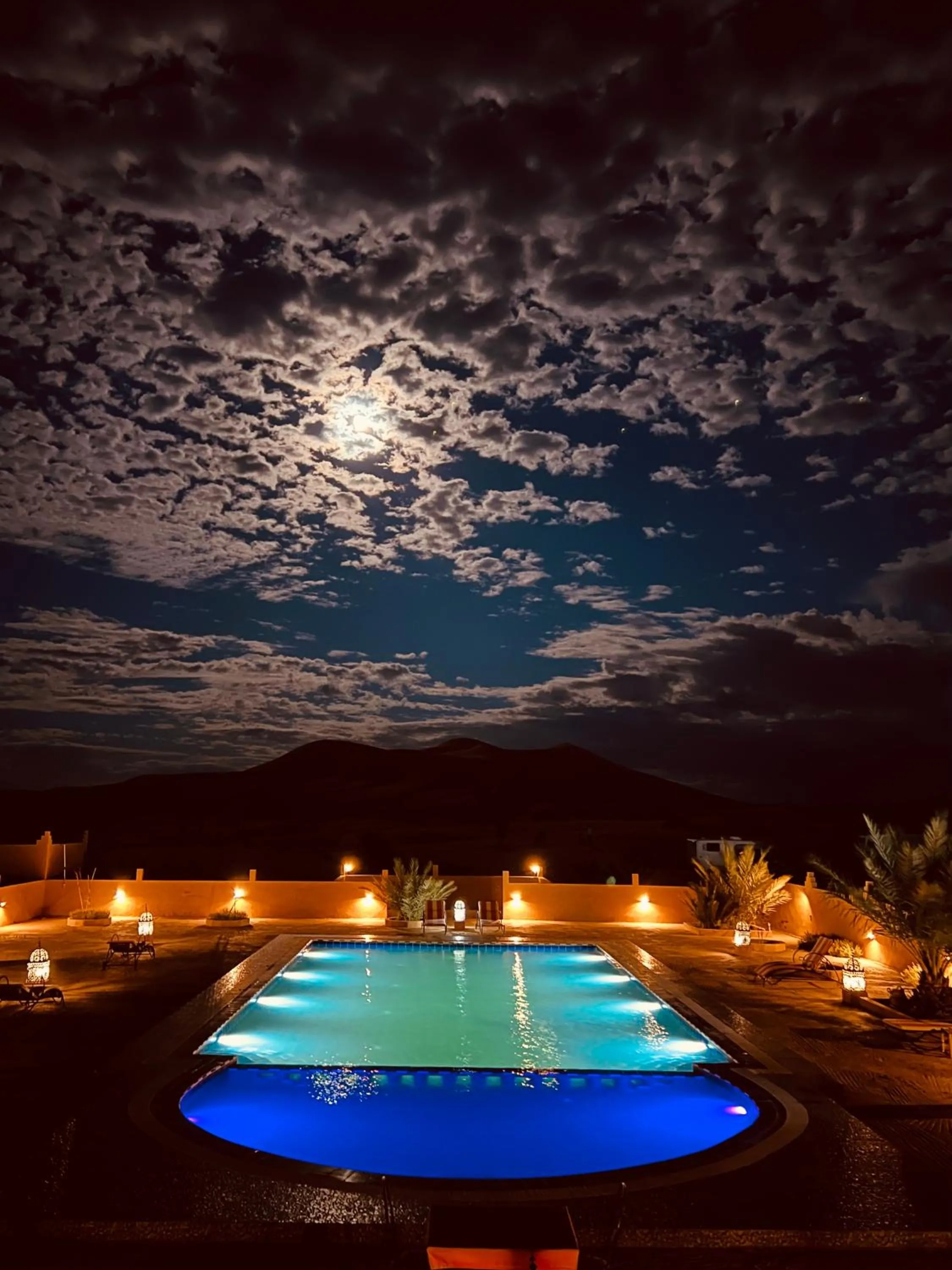 Night in Hotel Camping Les Roses Des Dunes & Piscine