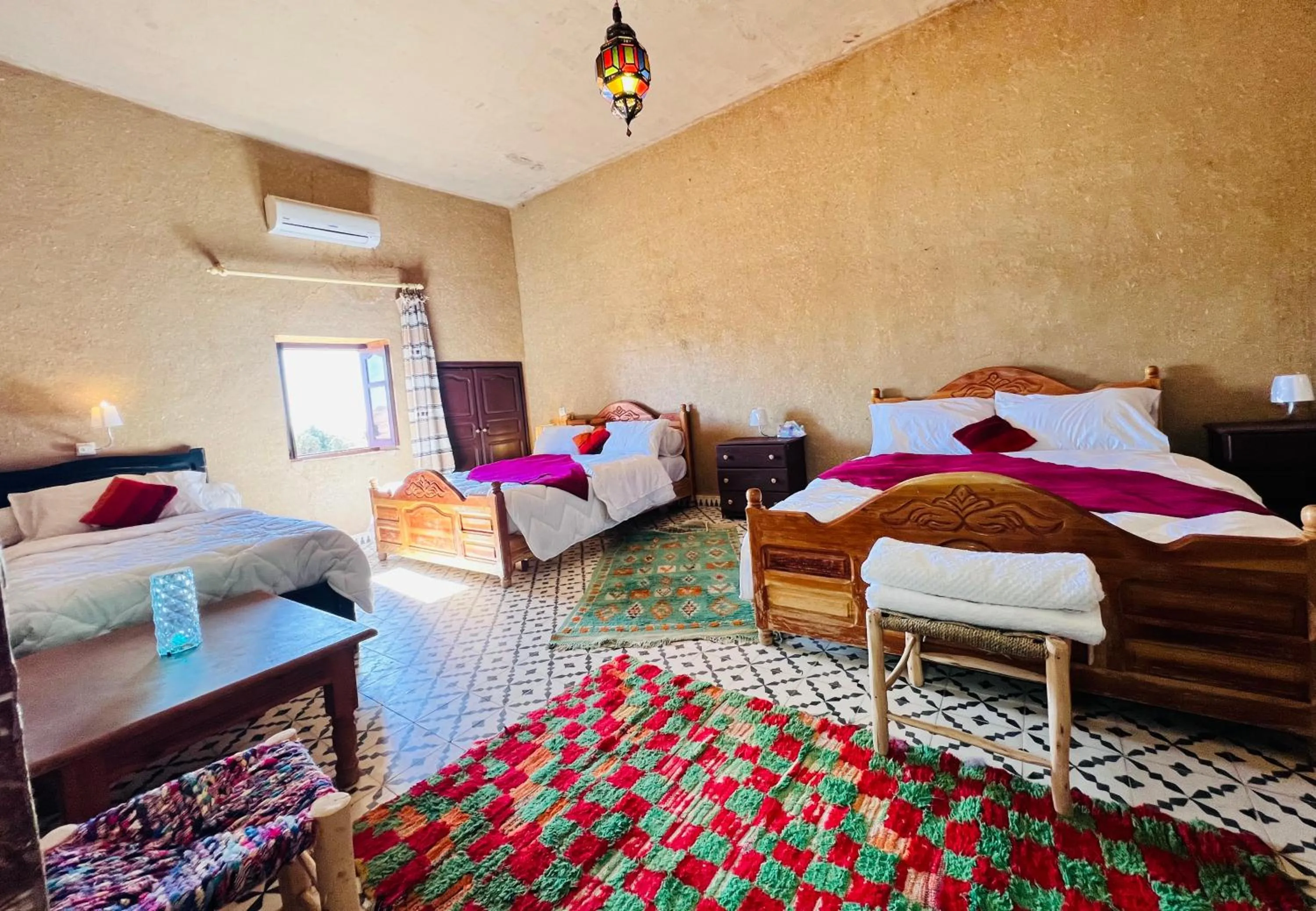 Bed in Hotel Camping Les Roses Des Dunes & Piscine