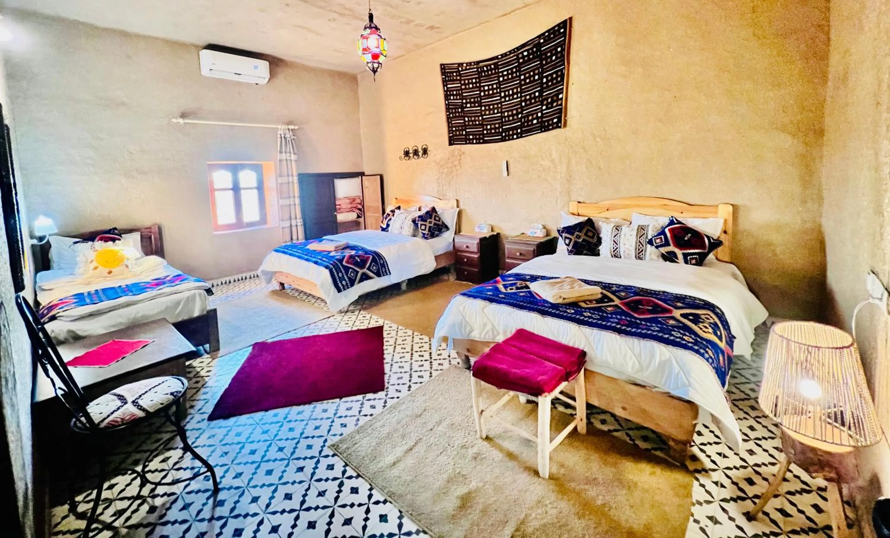 Bed in Hotel Camping Les Roses Des Dunes & Piscine