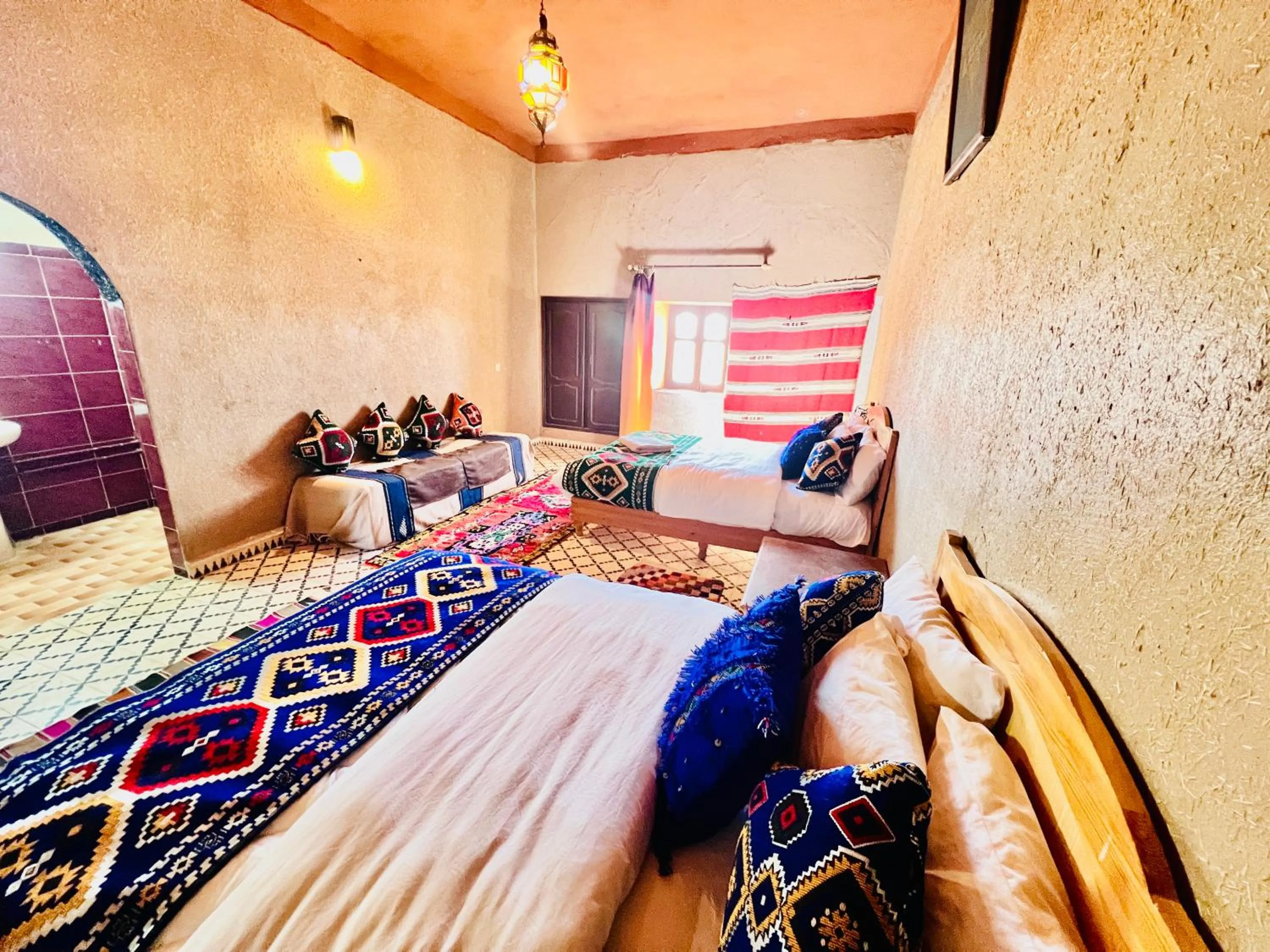 Bed in Hotel Camping Les Roses Des Dunes & Piscine