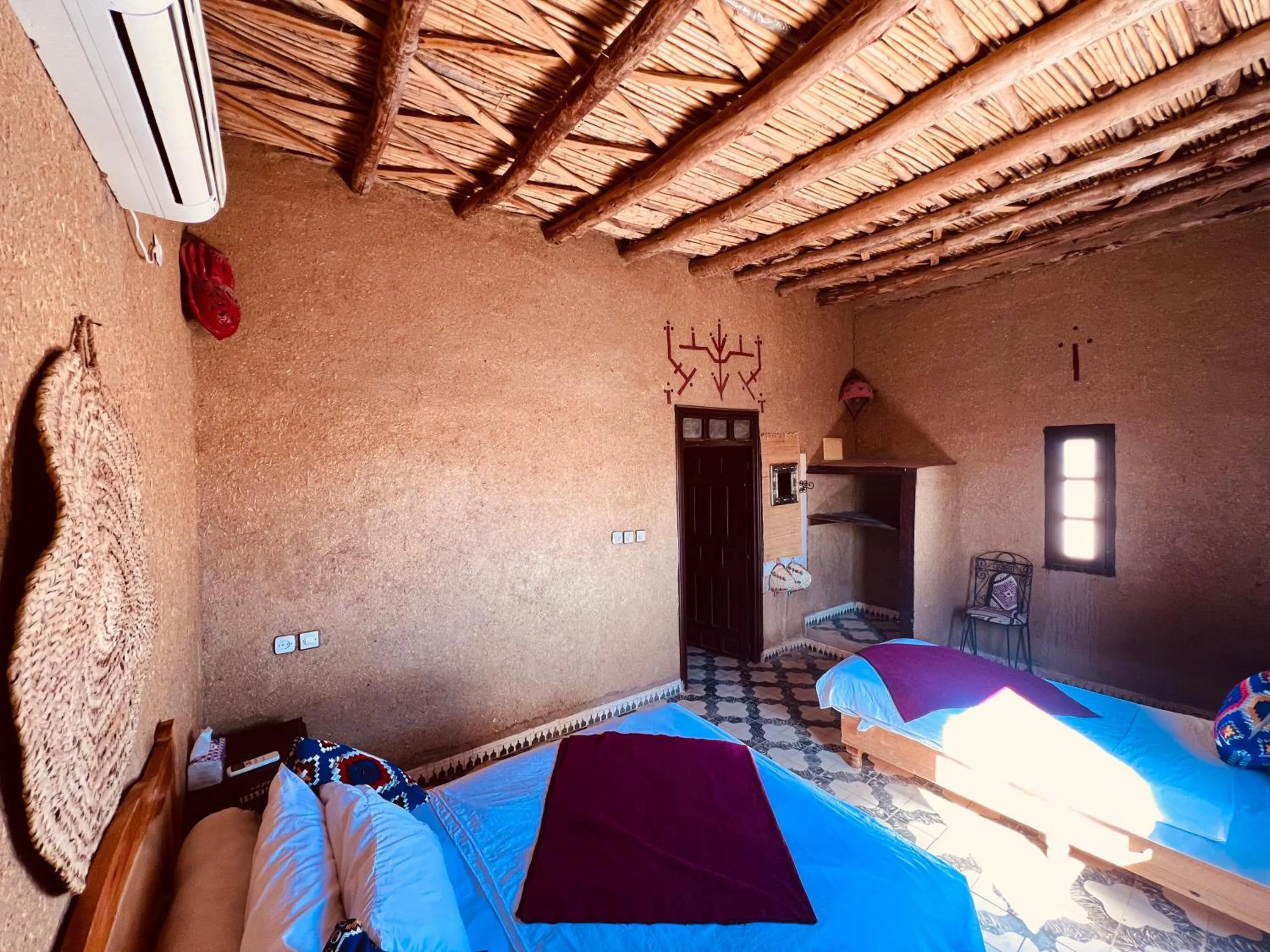 Bed in Hotel Camping Les Roses Des Dunes & Piscine