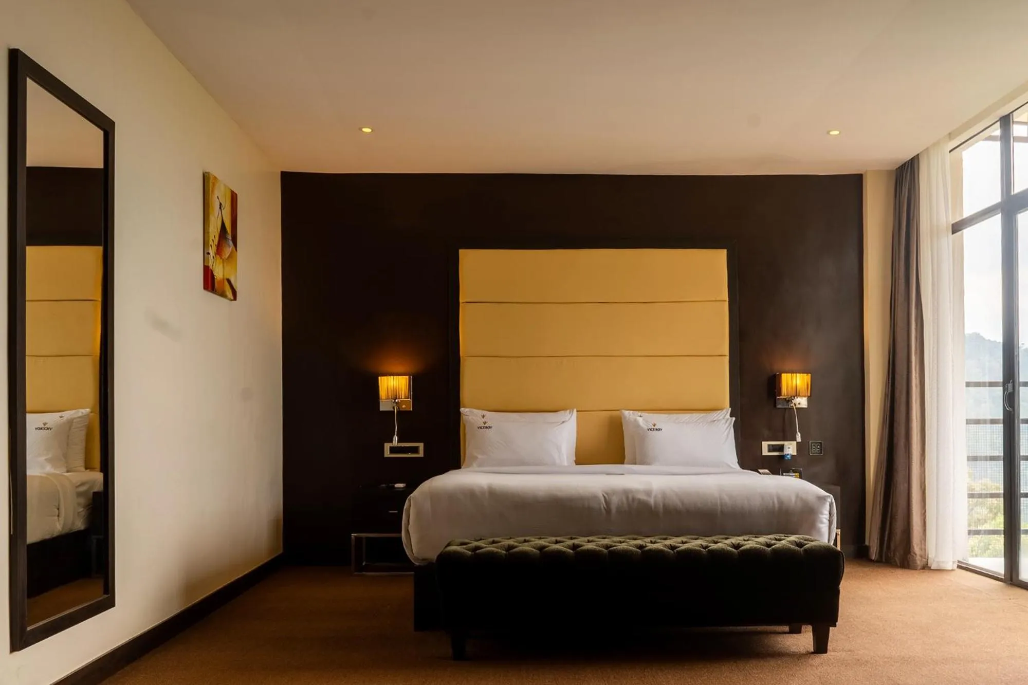 Bed in Viceroy Luxury Mountain Resort and Spa