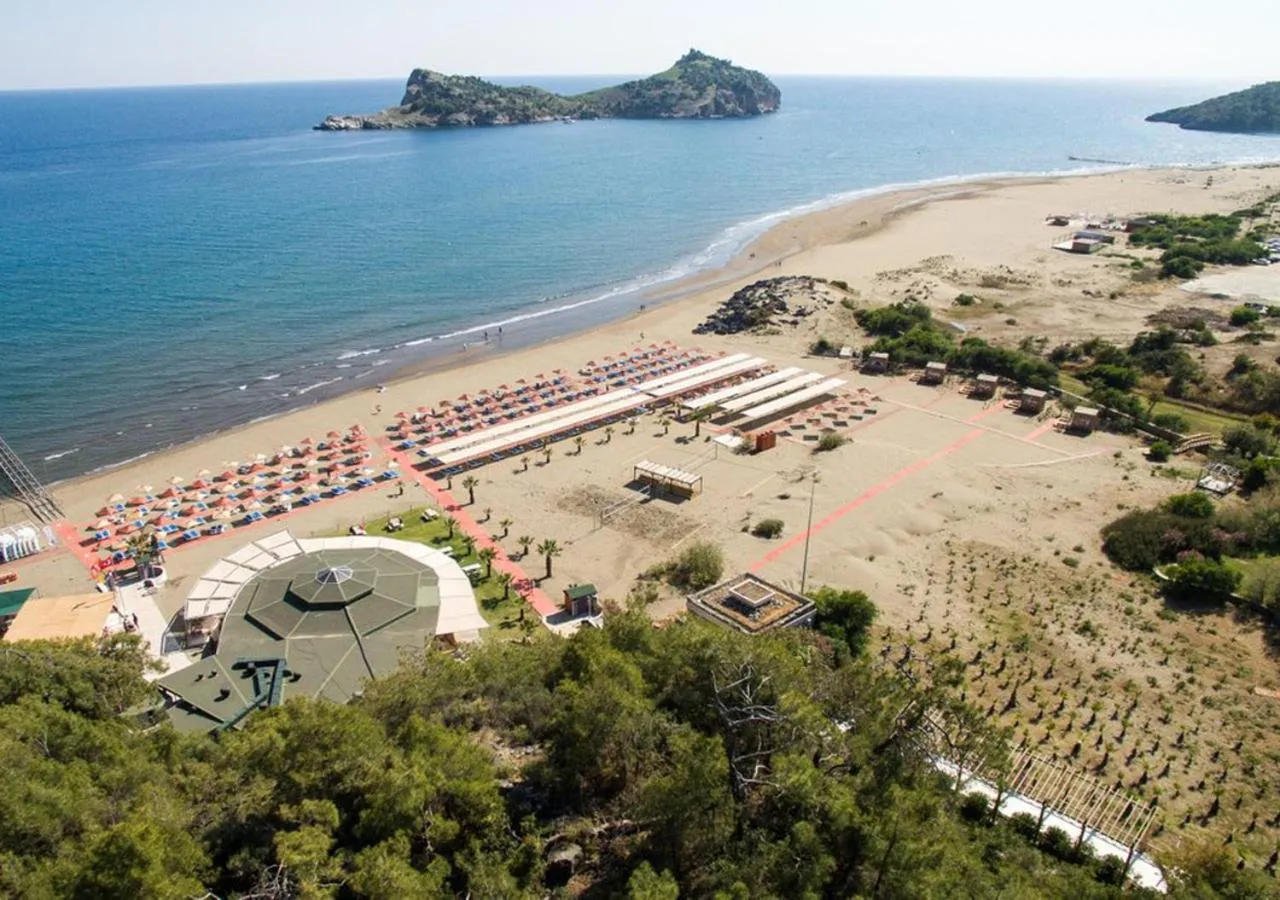 Beach in Sarıgerme Apart
