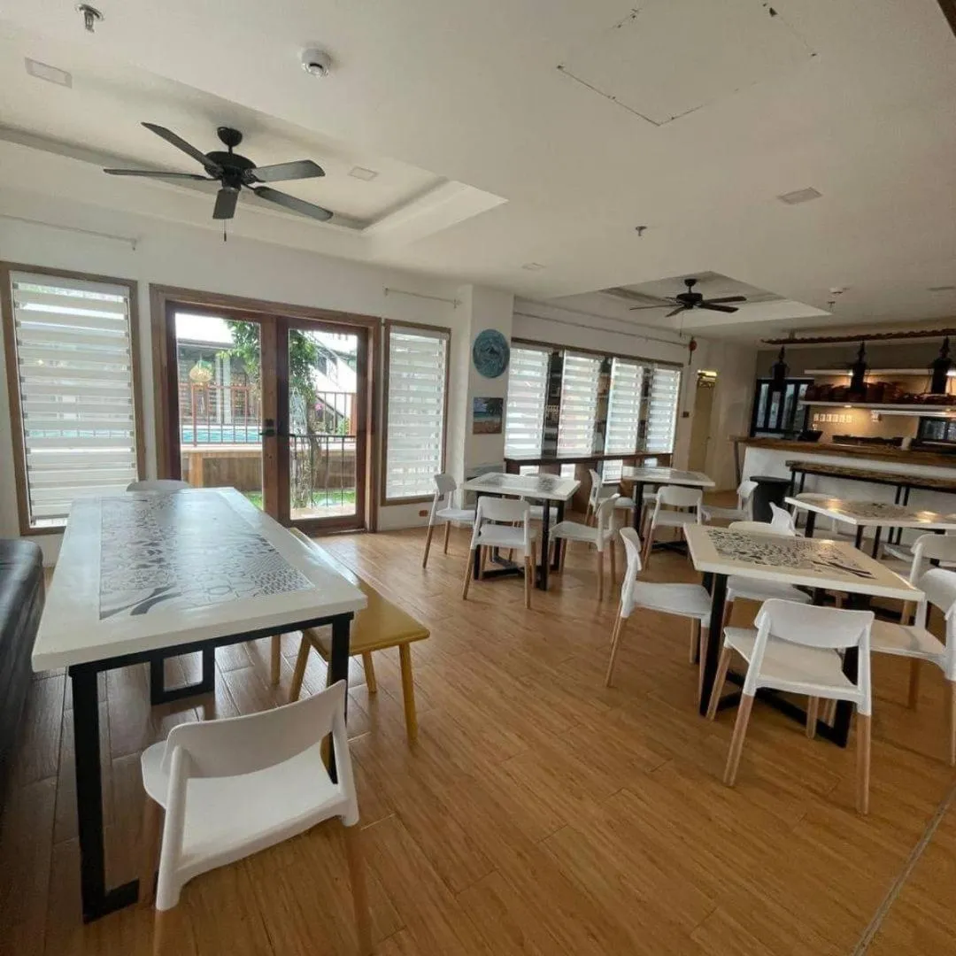 Restaurant/places to eat in Urban Glamp Resort Iloilo