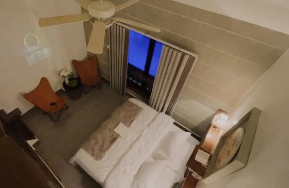 Bed in Urban Glamp Resort Iloilo