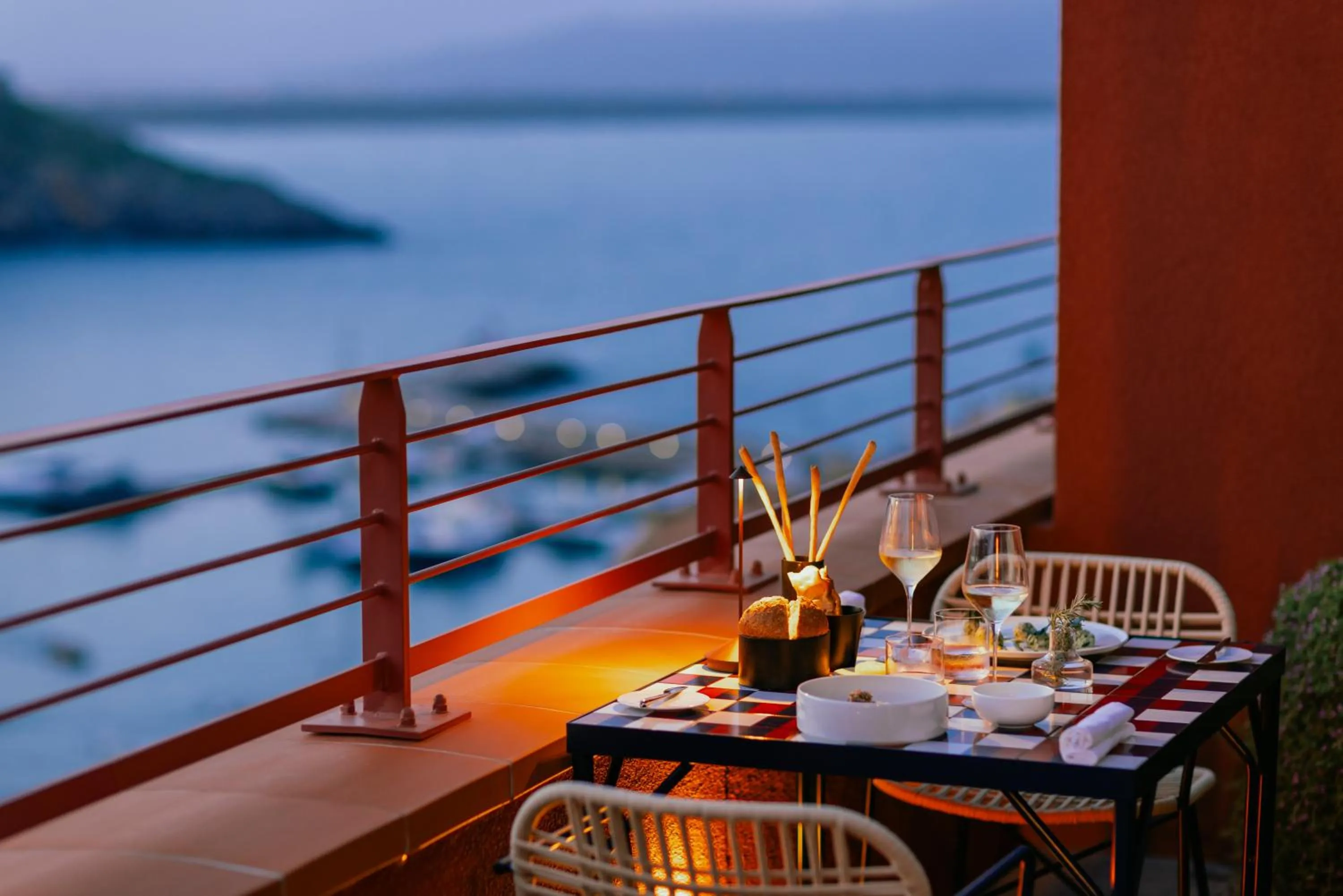 Restaurant/places to eat in La Roqqa