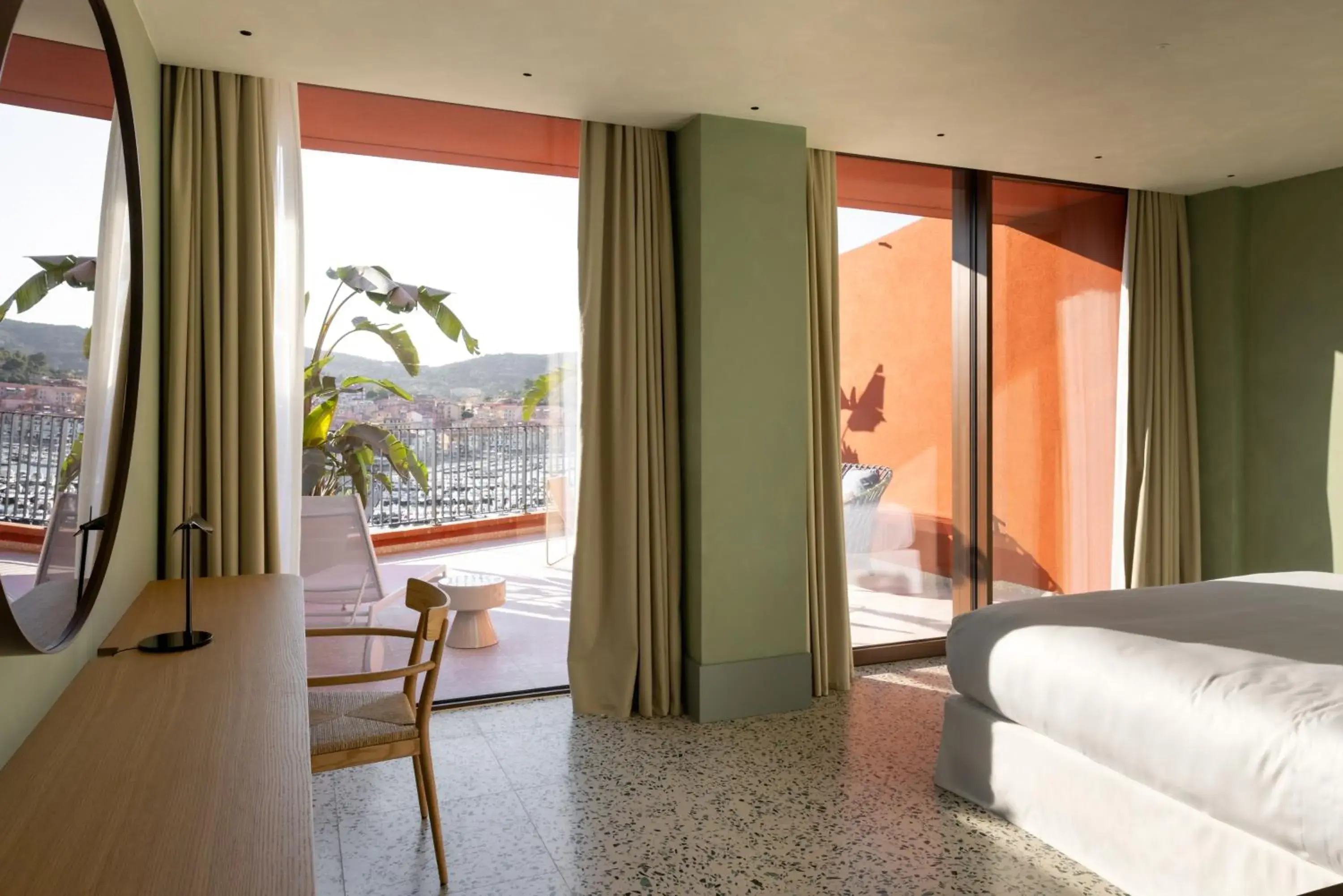 Deluxe Double Room with Balcony and Sea View in La Roqqa Deluxe Double Room with Balcony and Sea View in La Roqqa