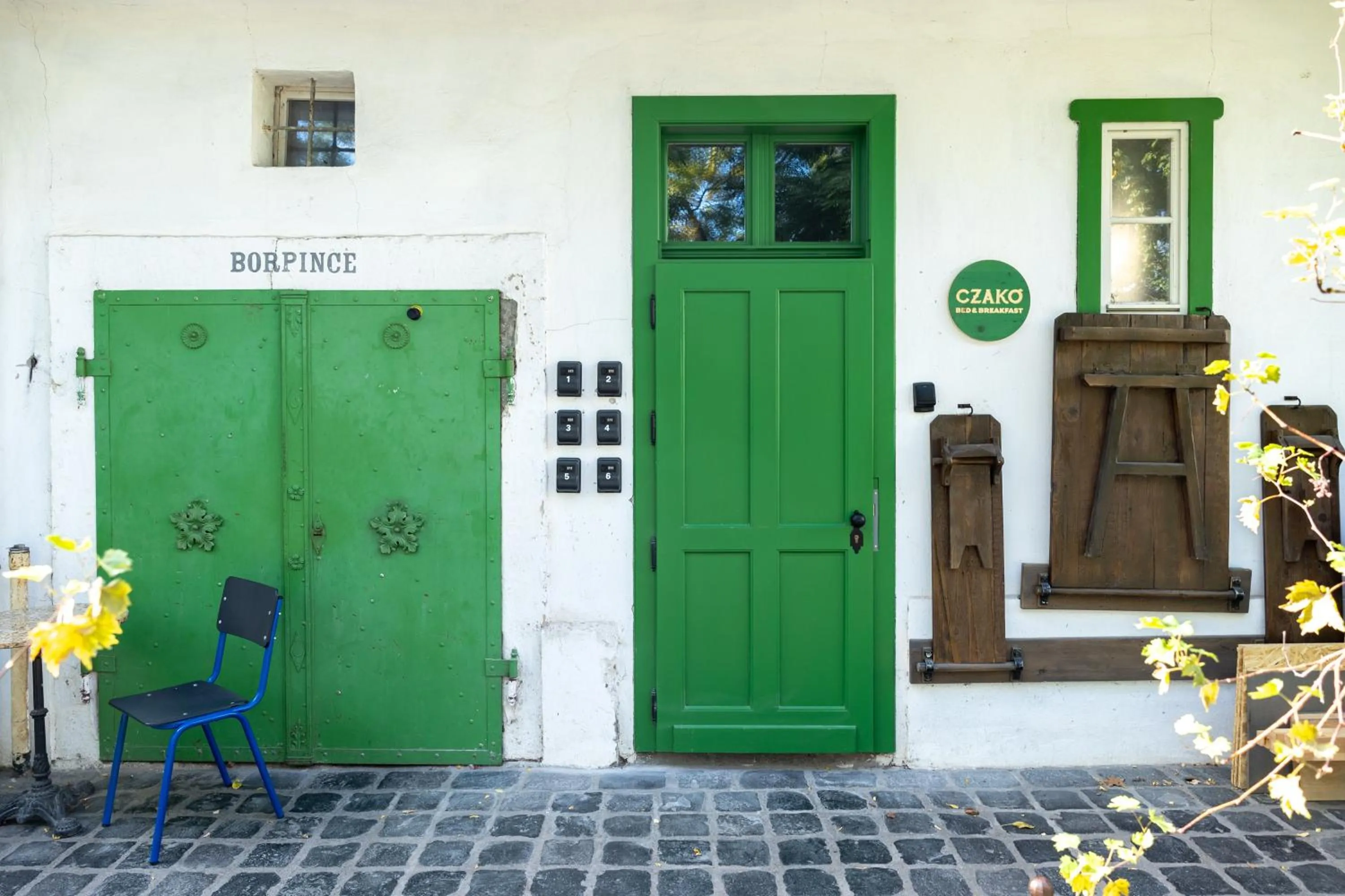 Property building in Czakó Bed&Breakfast