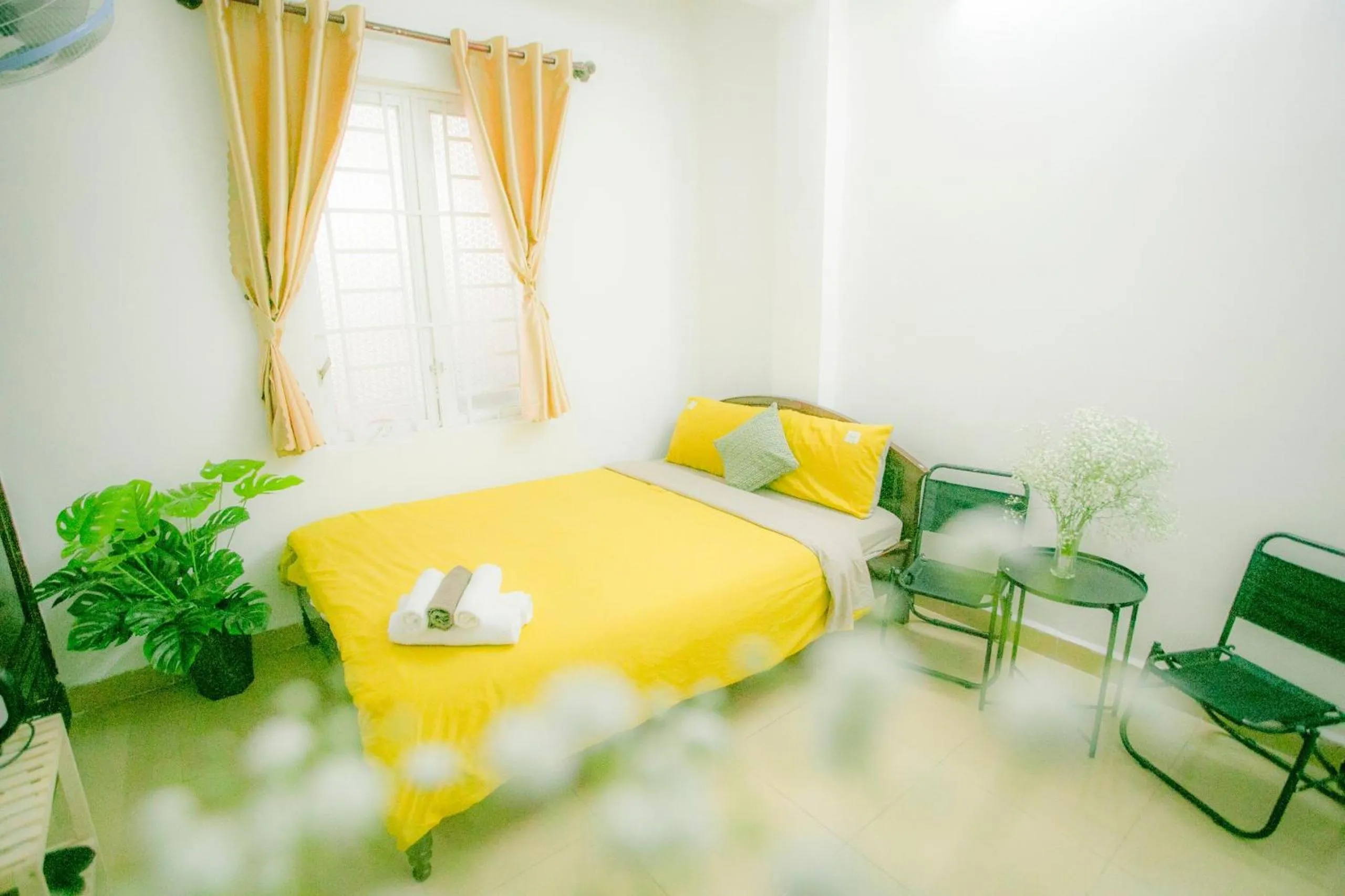 Bedroom, Bed in Pearl Wealth Dalat Hotel