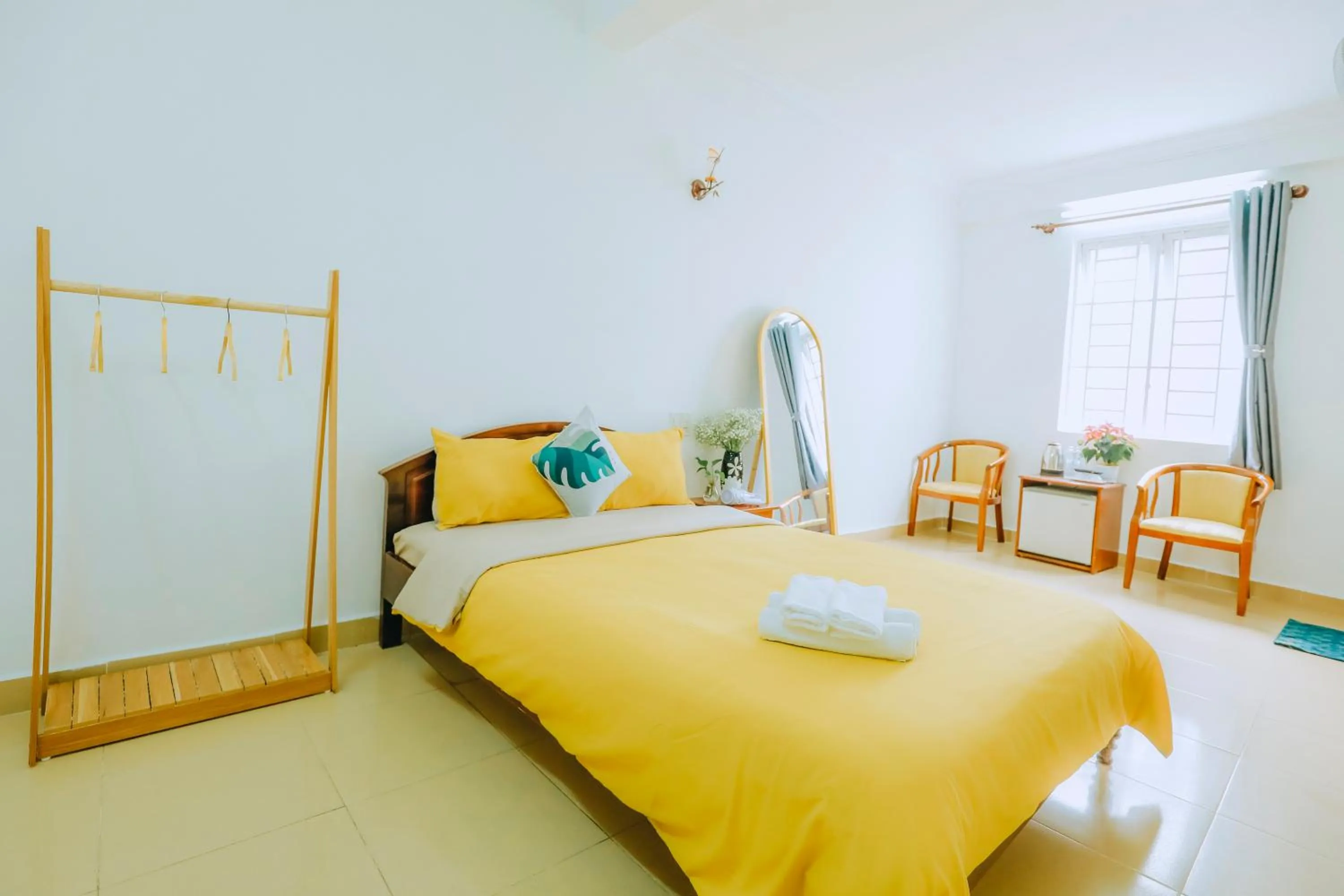 Bedroom, Bed in Pearl Wealth Dalat Hotel