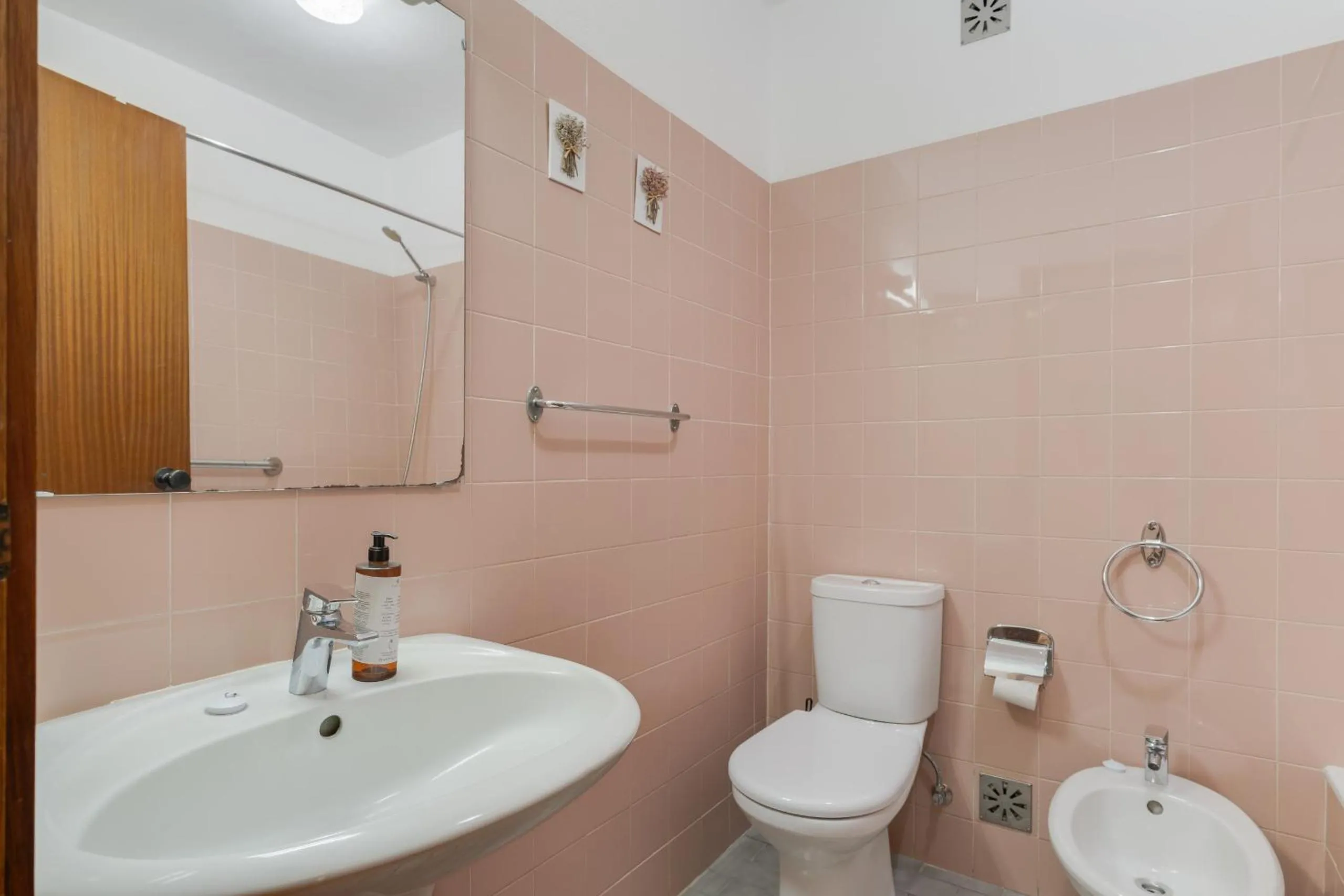 Bathroom in Refugio Madeirense by Atlantic Holiday