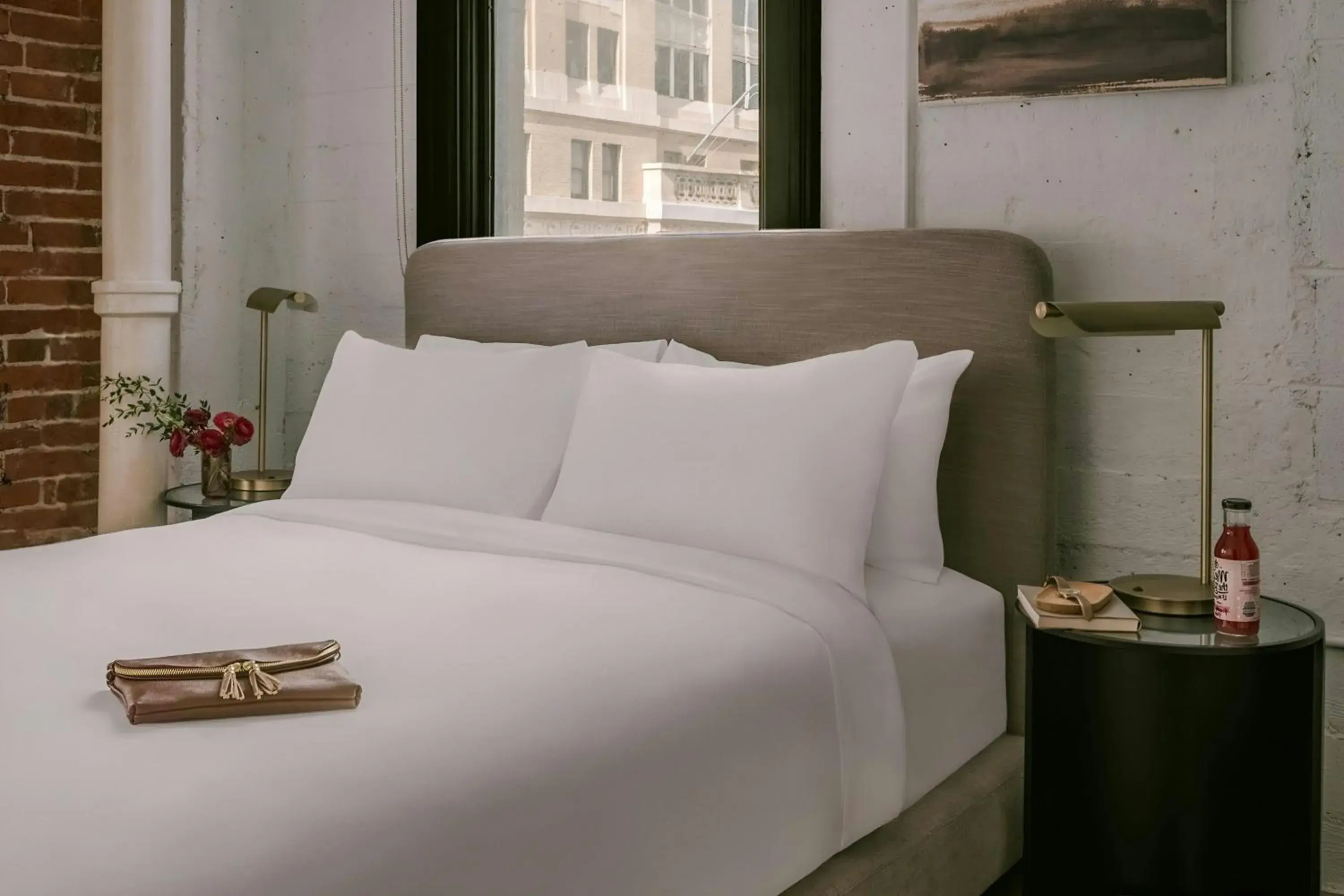 TwoBedroom Apartment in Sonder by Marriott Bonvoy The Winfield Apartments Downtown LA TwoBedroom Apartment in Sonder by Marriott Bonvoy The Winfield Apartments Downtown LA