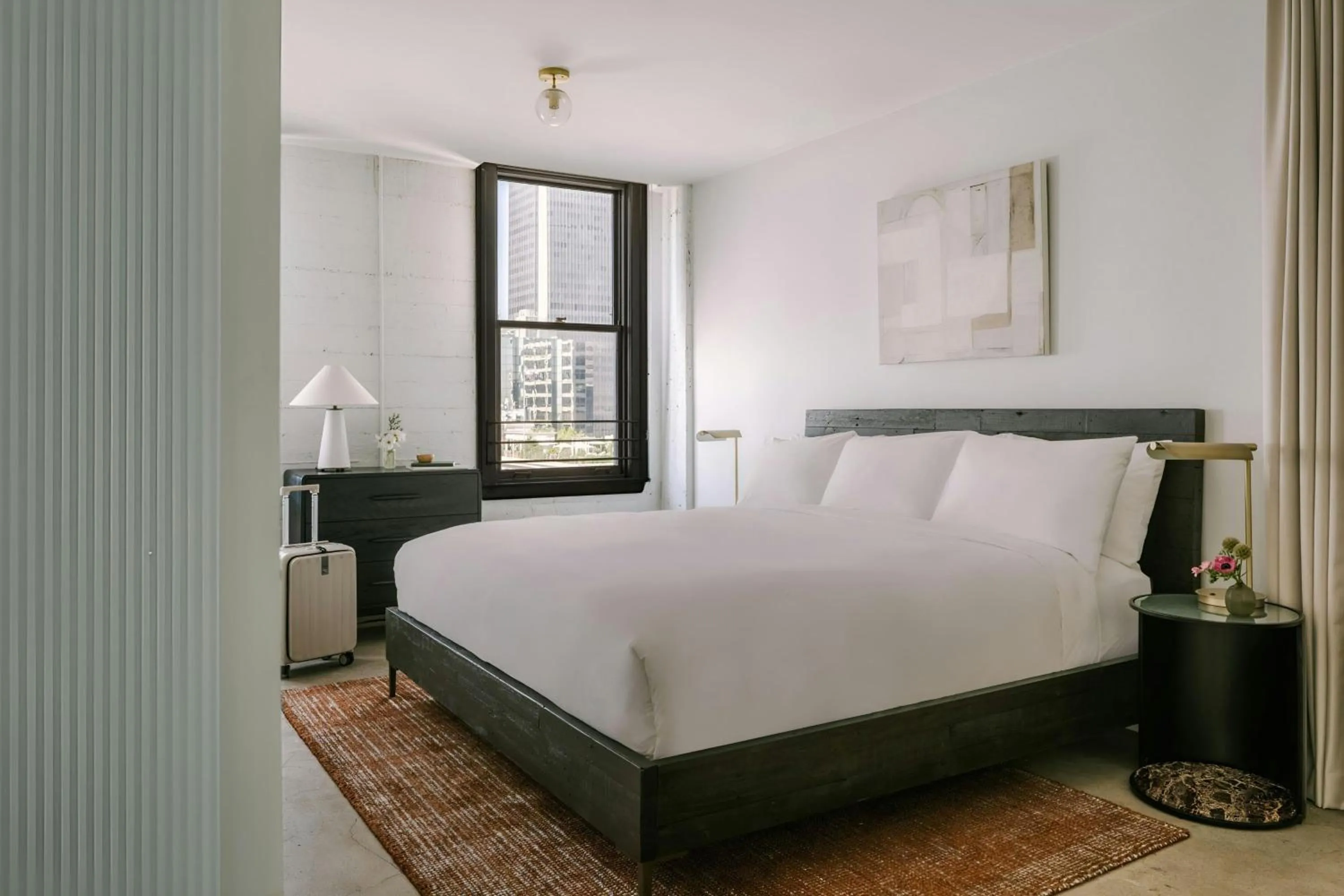 Bedroom in Sonder by Marriott Bonvoy The Winfield Apartments Downtown LA
