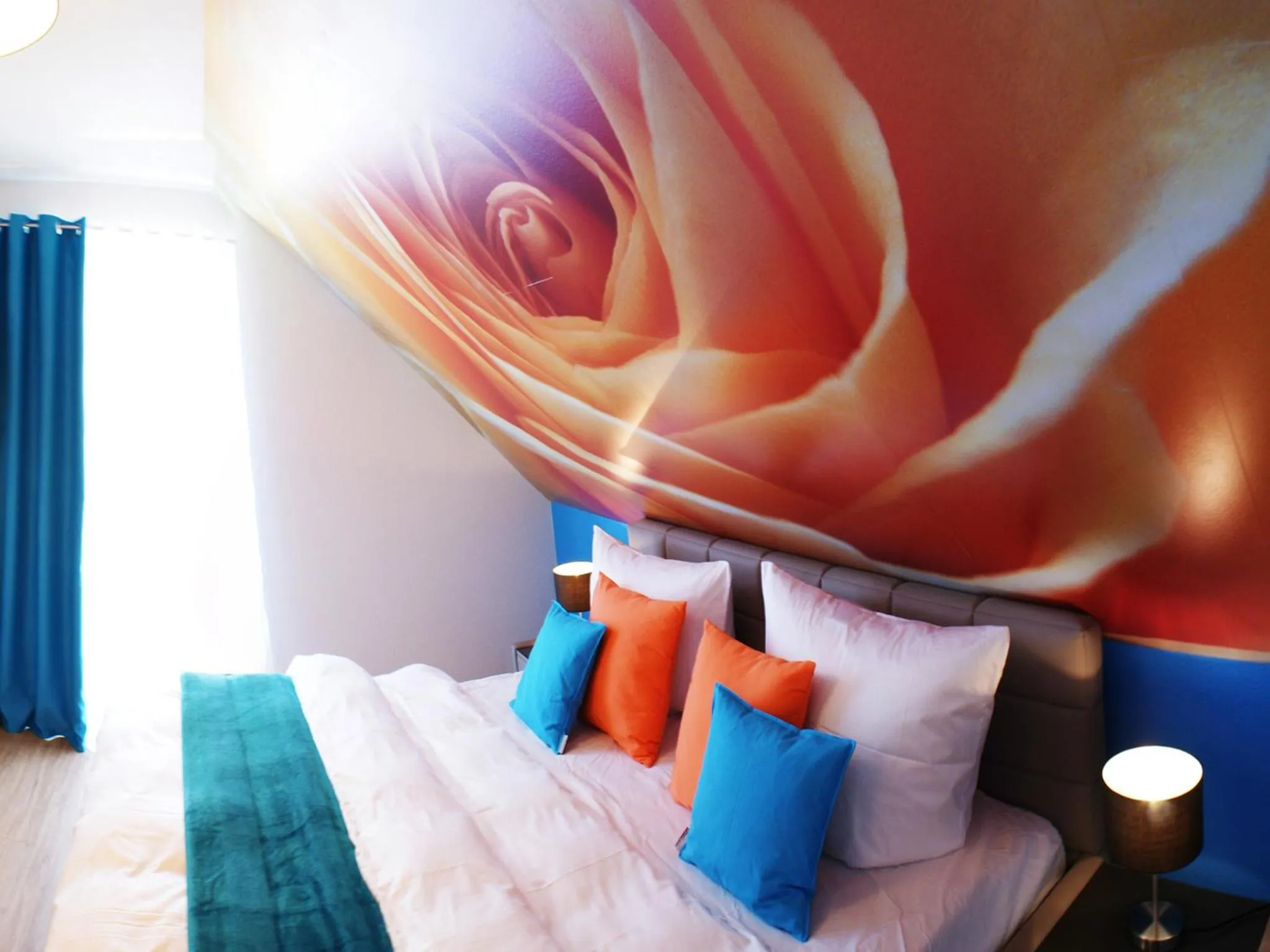 Bedroom, Bed in R & J Hotel